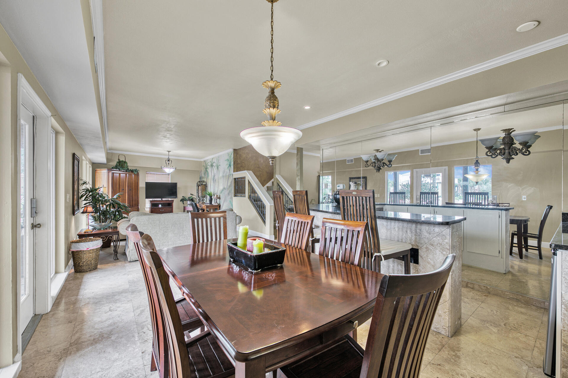 HOLIDAY ISLE - Residential