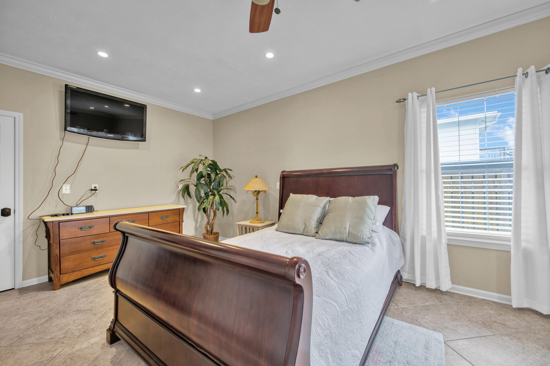 HOLIDAY ISLE - Residential