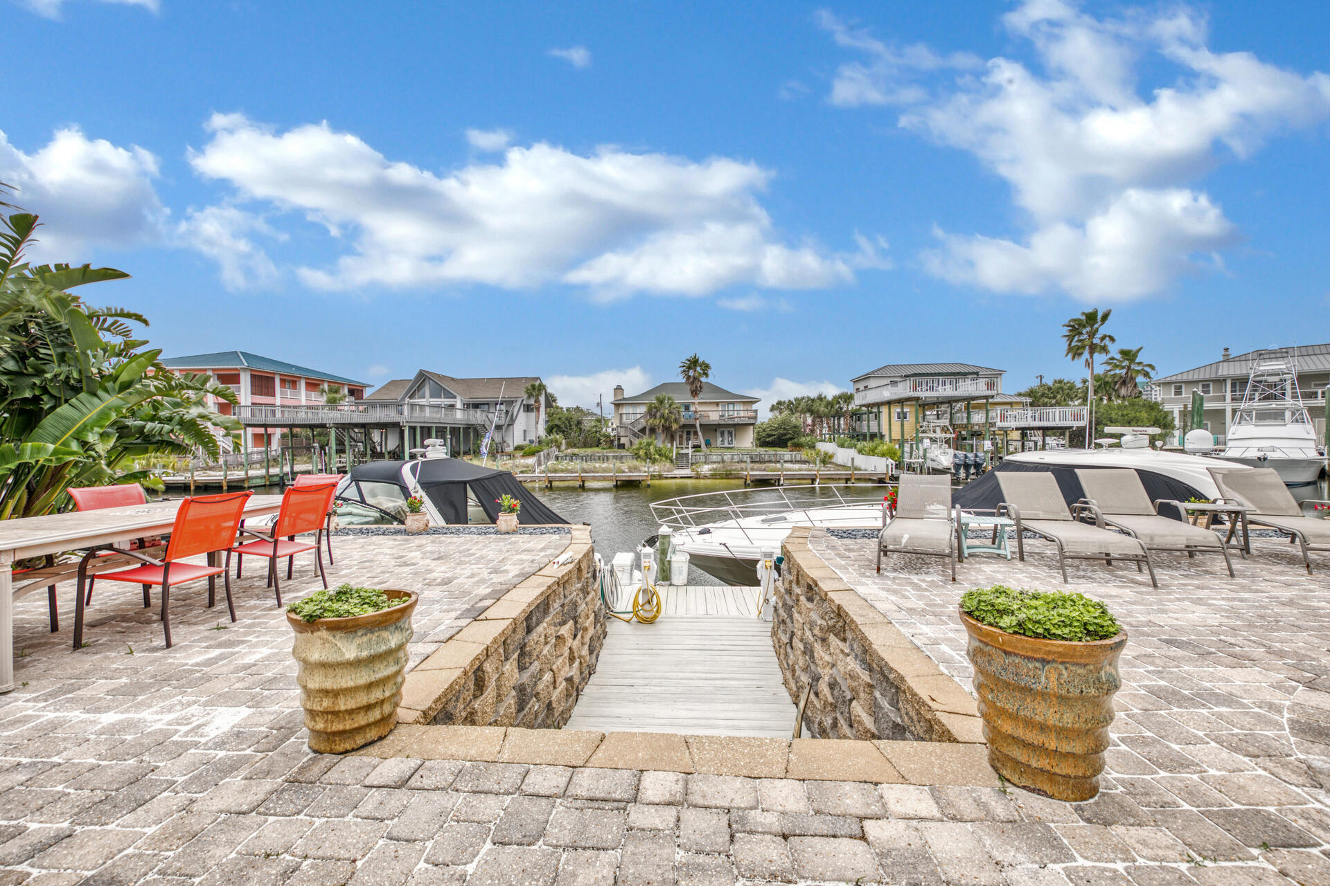 HOLIDAY ISLE - Residential