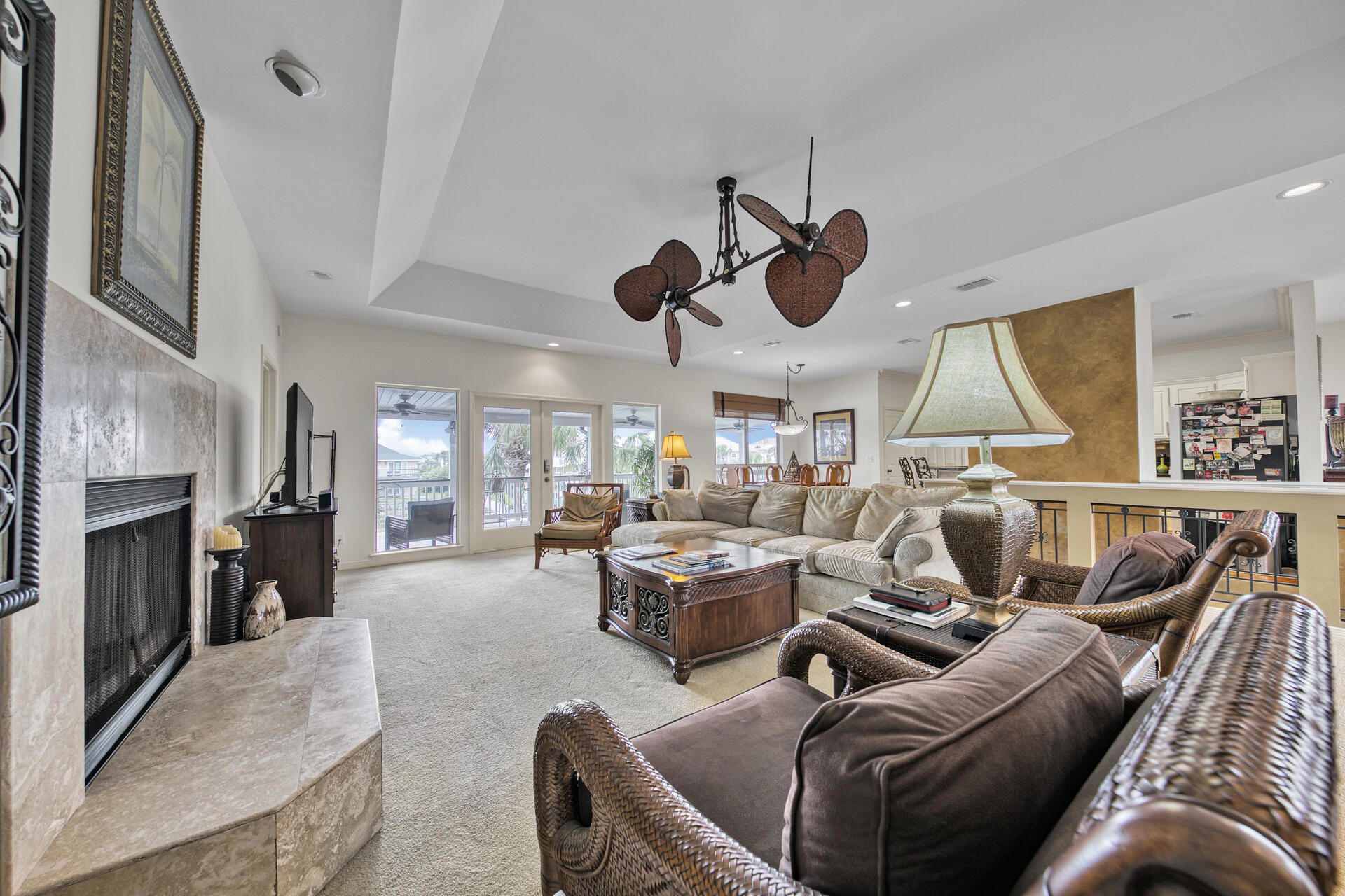 HOLIDAY ISLE - Residential
