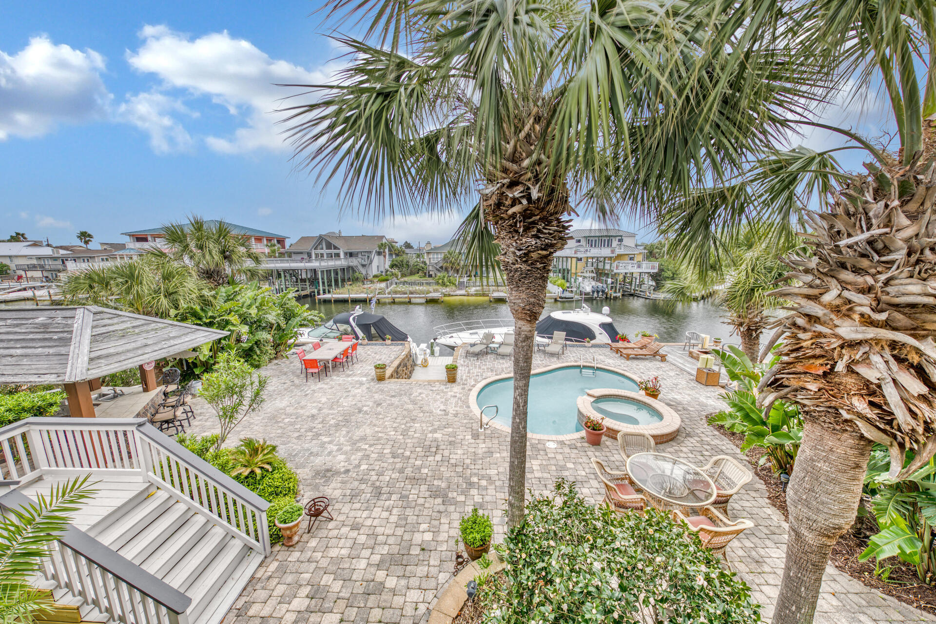 HOLIDAY ISLE - Residential
