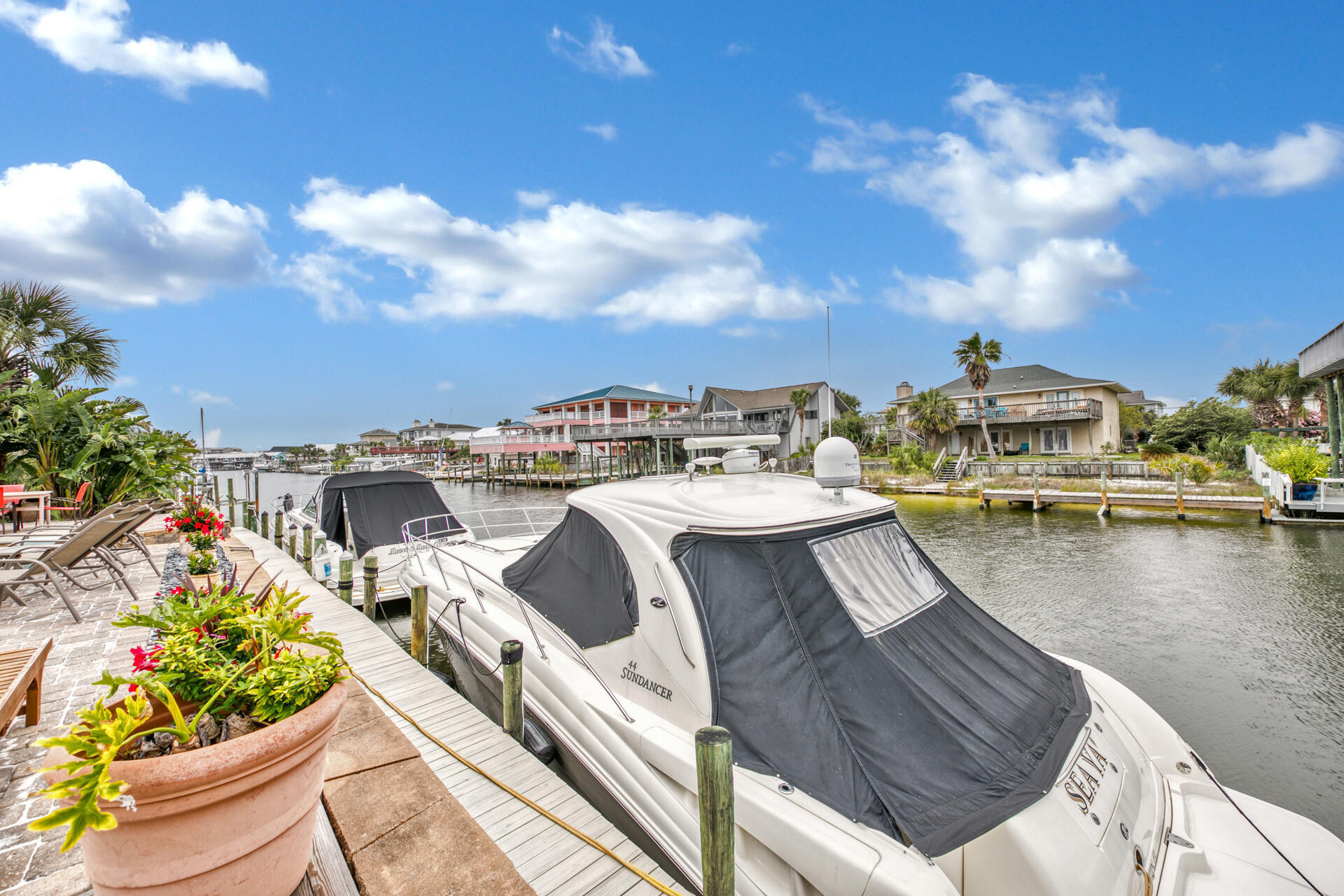 HOLIDAY ISLE - Residential