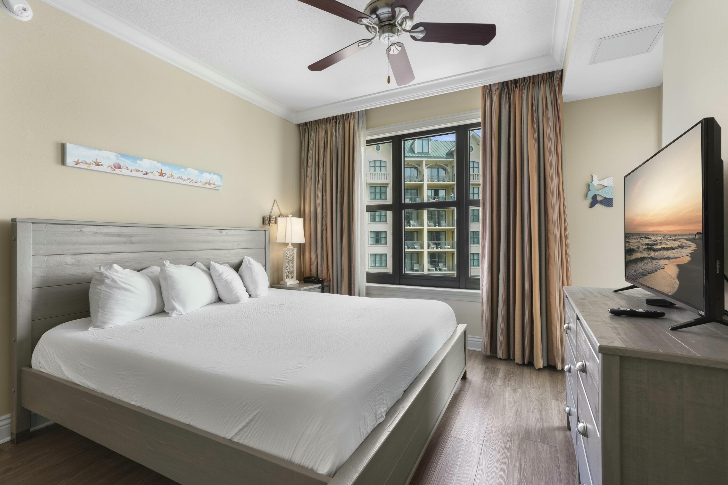 EMERALD GRANDE - Residential