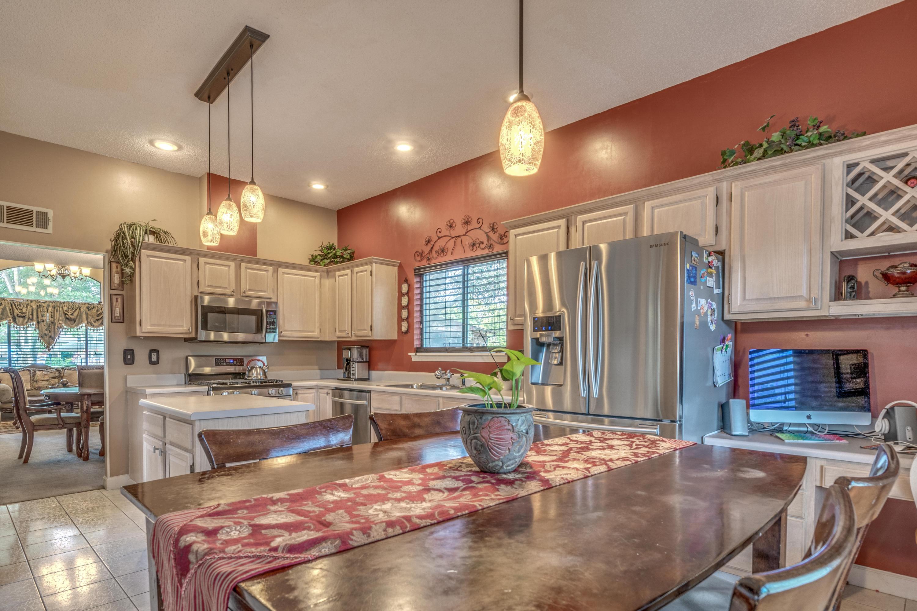 ROCKYWOOD PH 3 - Residential