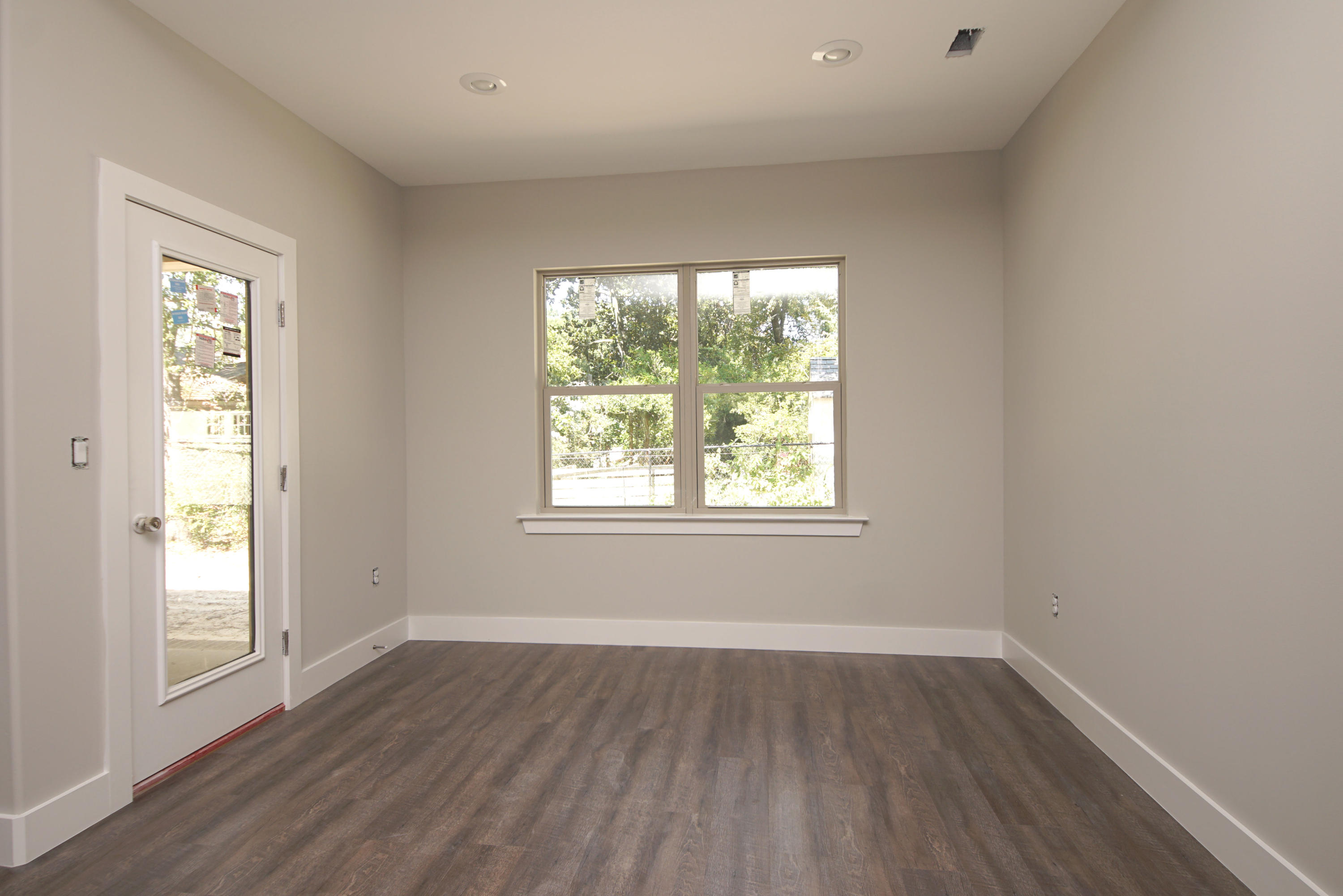 PARRISH M MM J PLAT - Residential