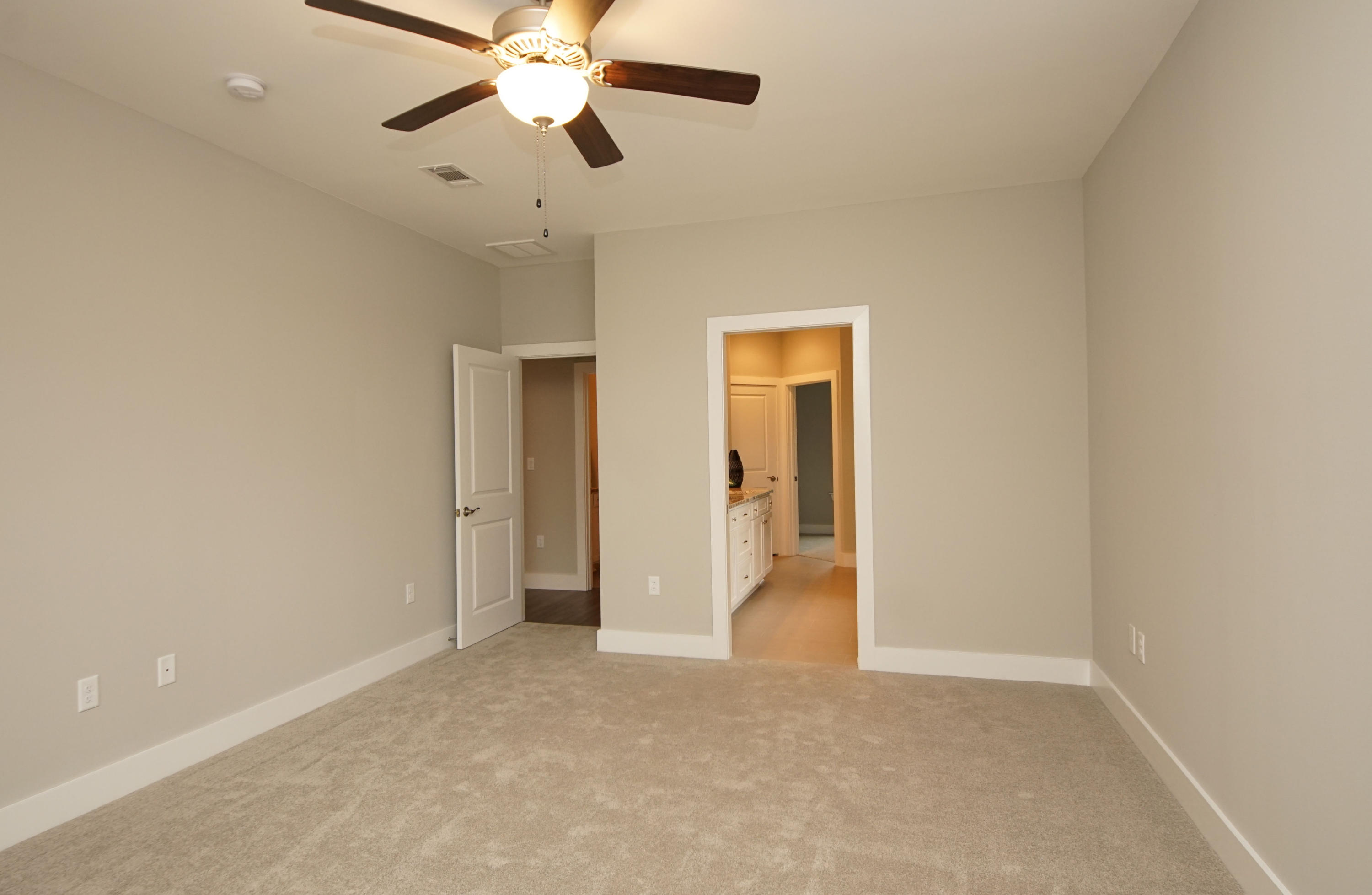 PARRISH M MM J PLAT - Residential