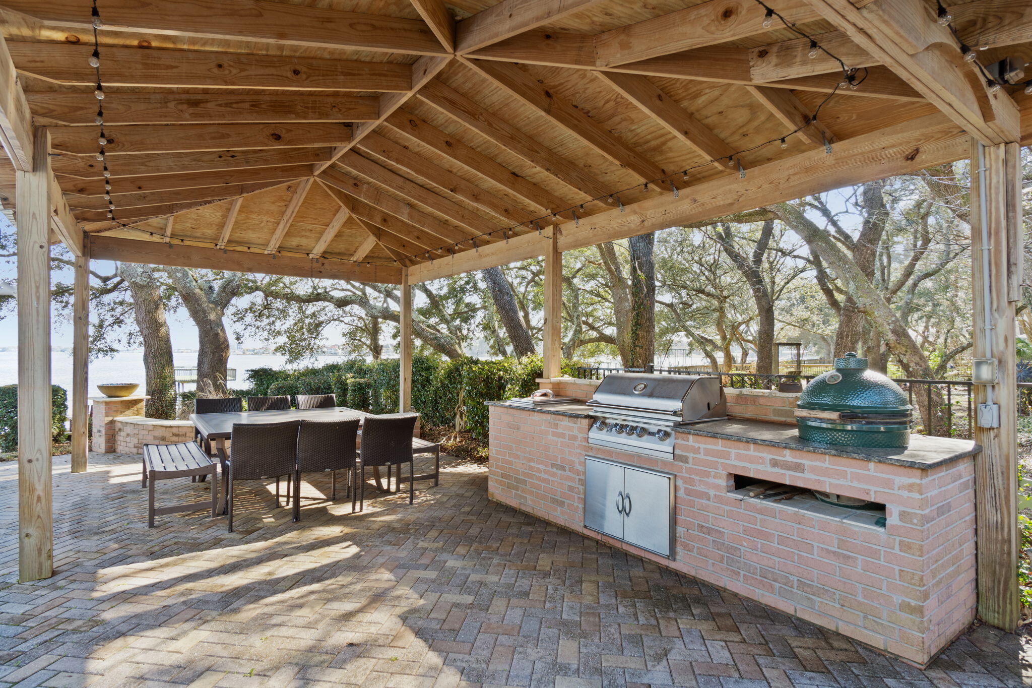 STALLWORTH POINTE - Residential