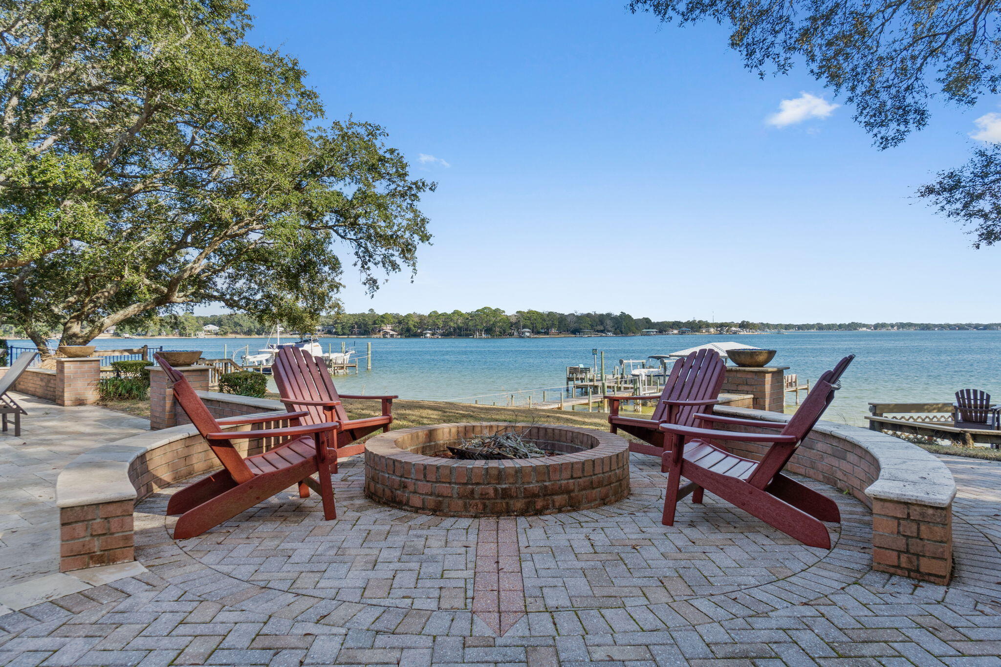 STALLWORTH POINTE - Residential
