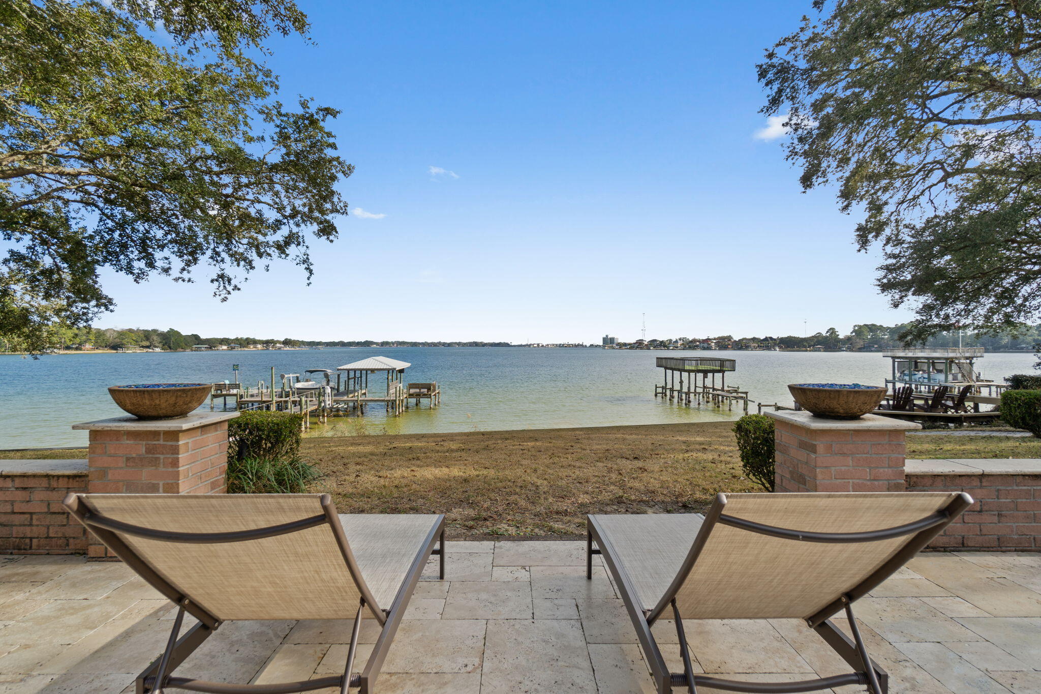 STALLWORTH POINTE - Residential