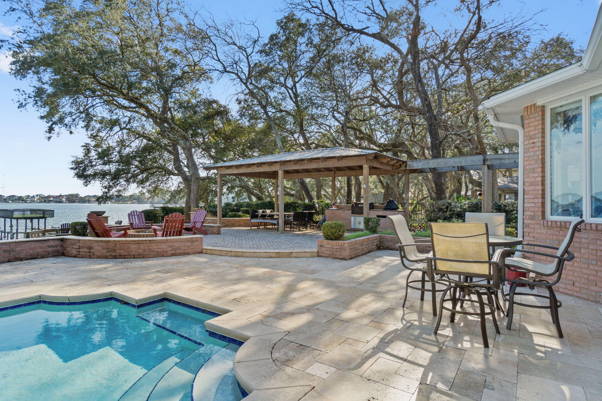 STALLWORTH POINTE - Residential