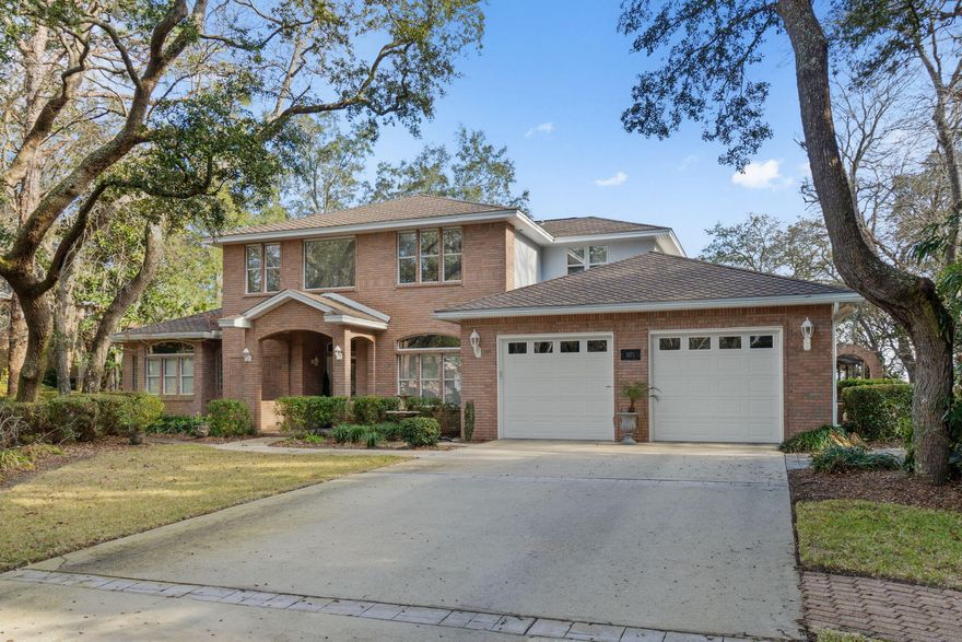 Beautiful water views from nearly every room of this 4 bed/4.5 bath, 4175sf, custom built waterfront home.  Located on a private cul-de-sac on over 1 acre, complete with a gunite saltwater pool, a covered outdoor kitchen and a 124' dock with a covered boat lift.