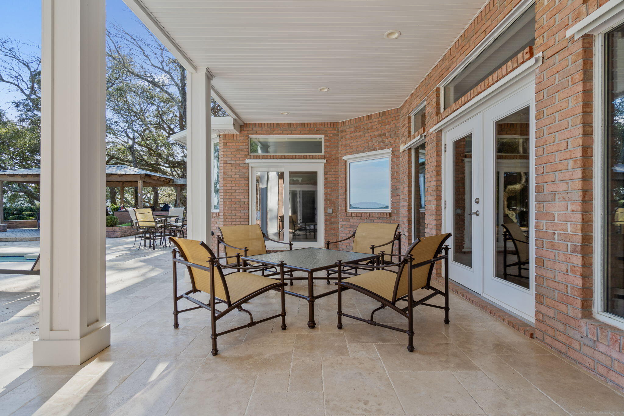 STALLWORTH POINTE - Residential