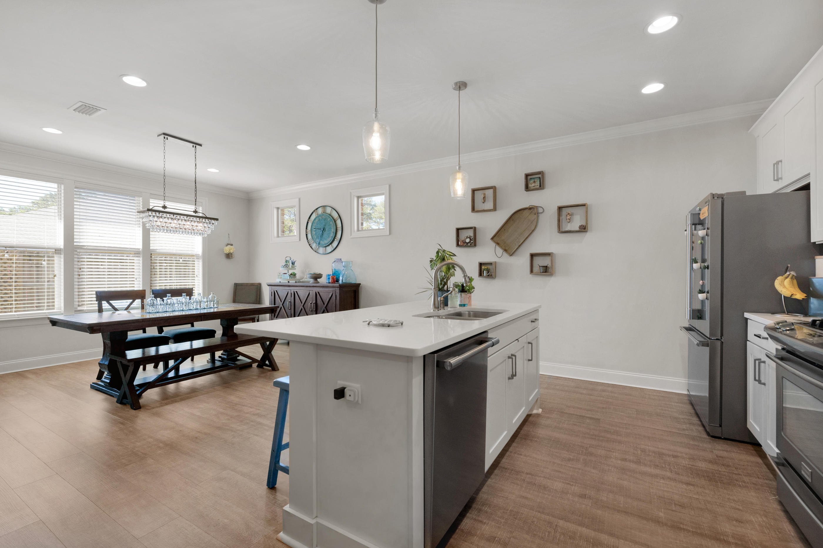 MAGNOLIA WOODS - Residential