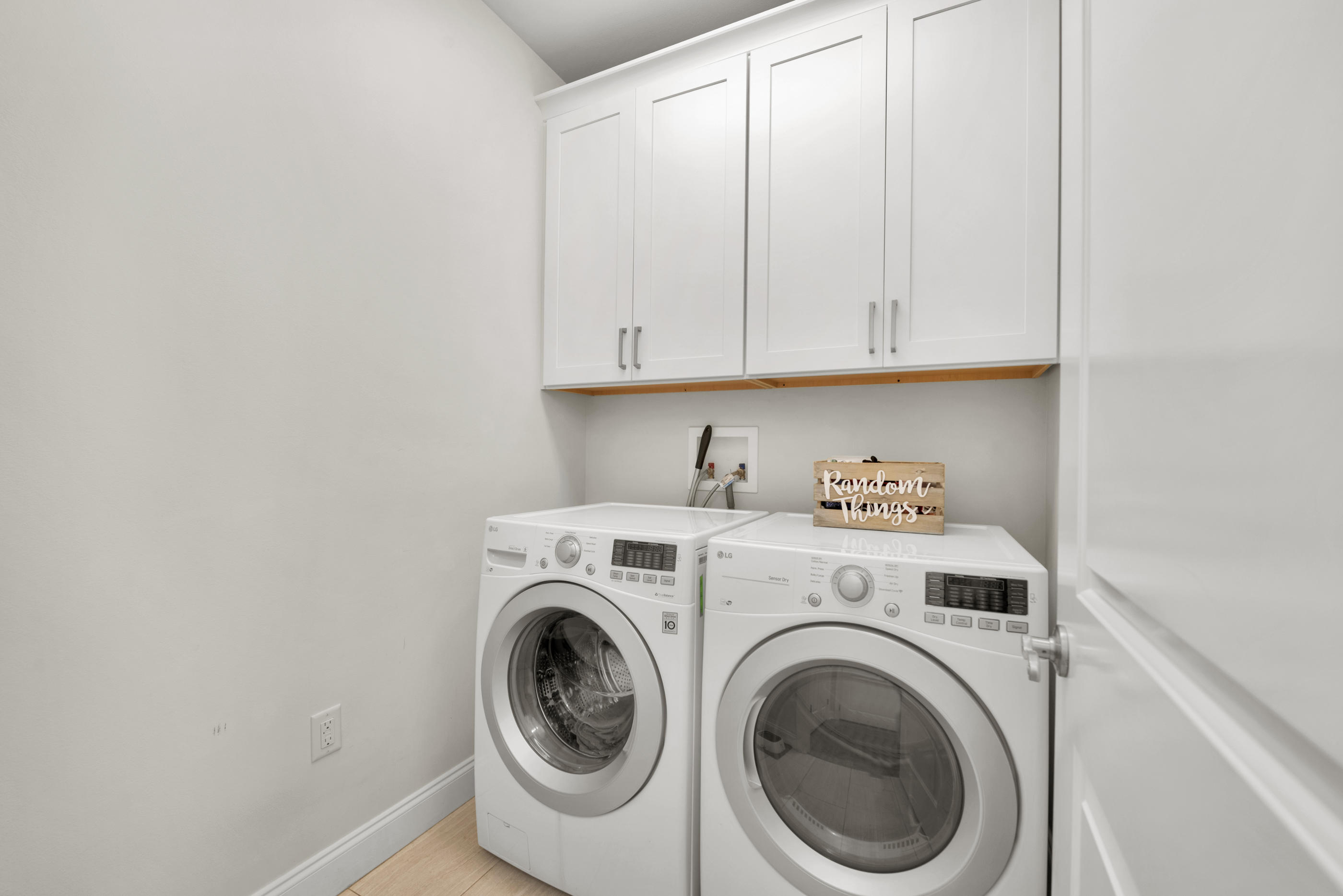 MAGNOLIA WOODS - Residential