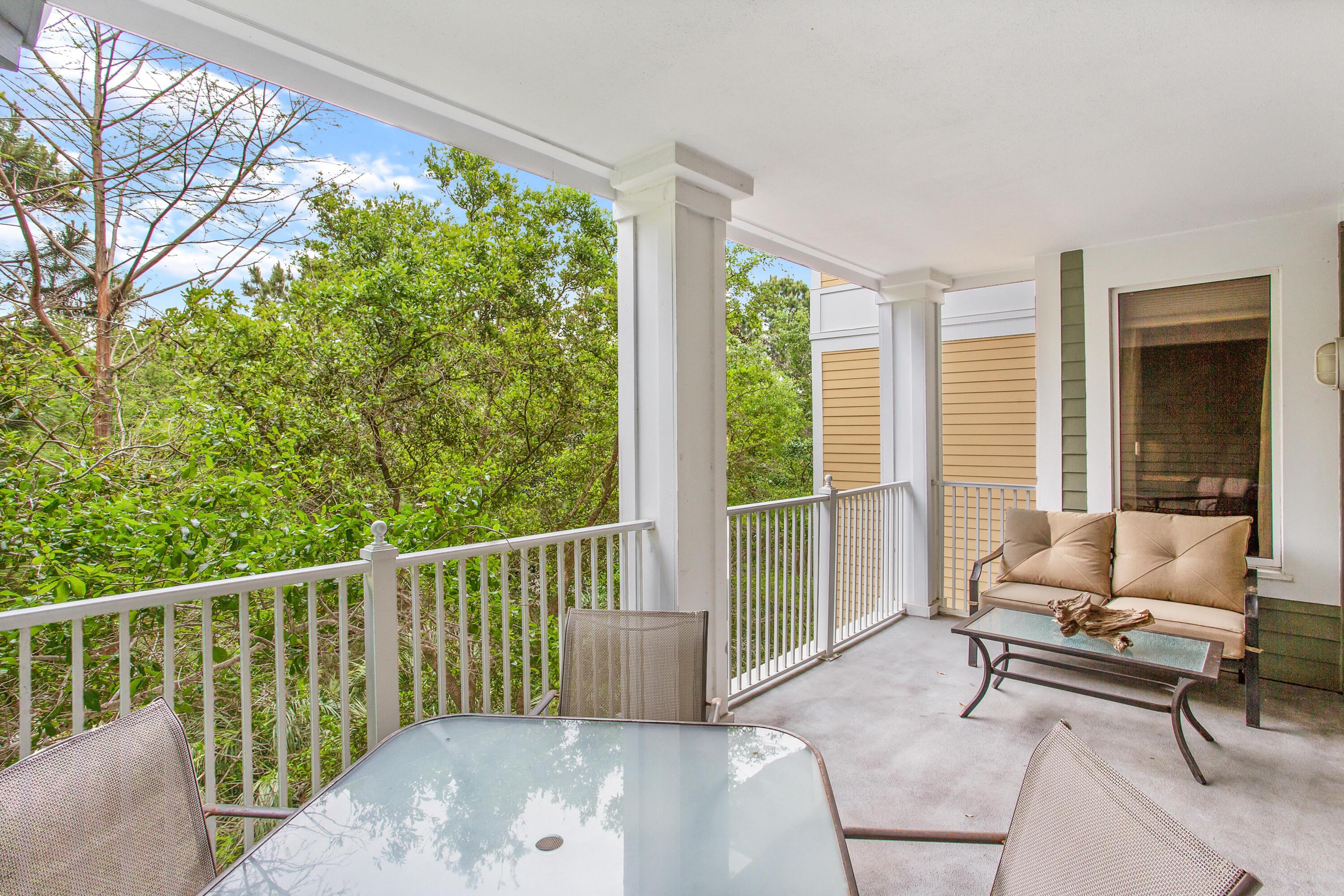 Pilot House - Residential