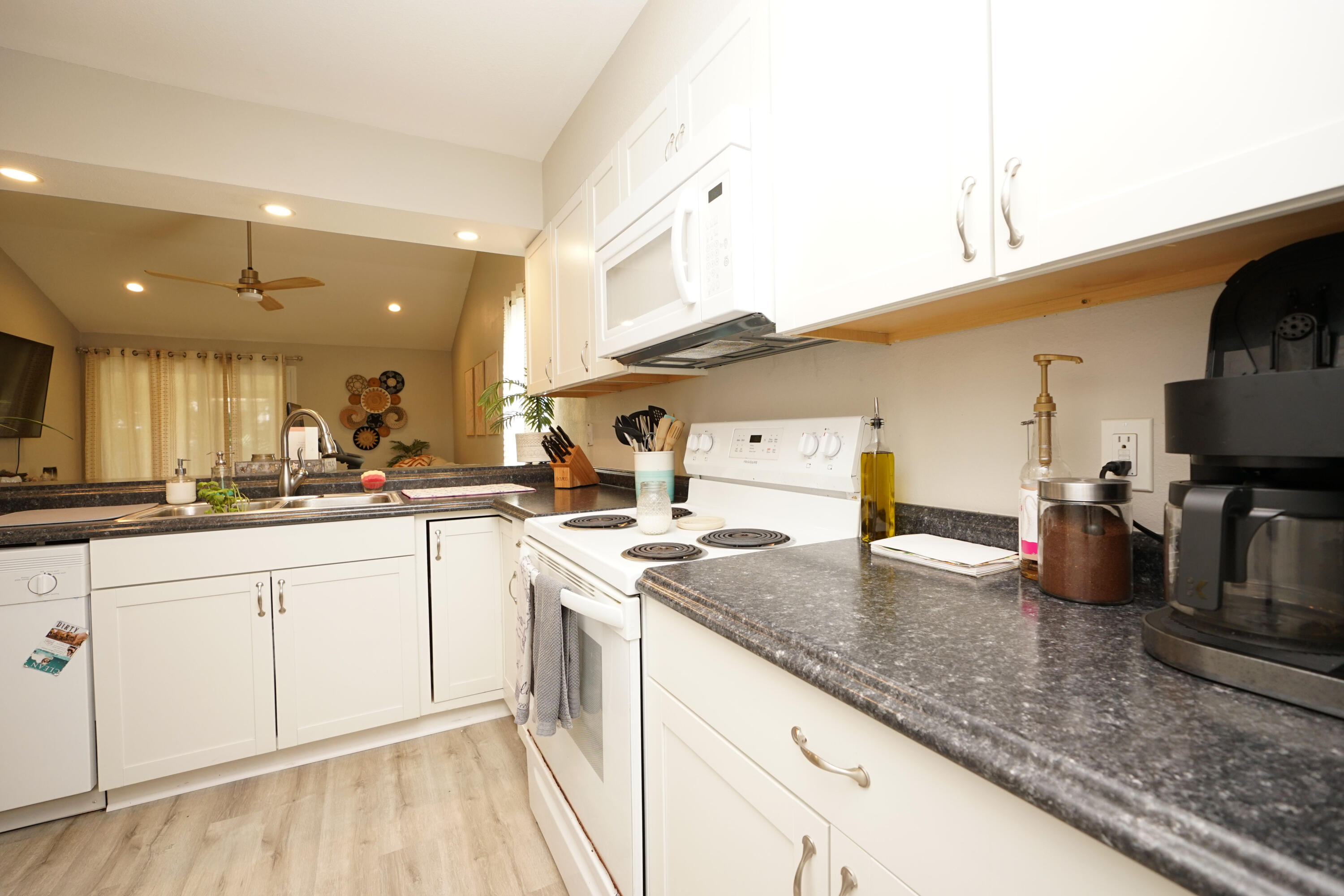 QUAIL RIDGE 1ST ADDN - Residential Lease