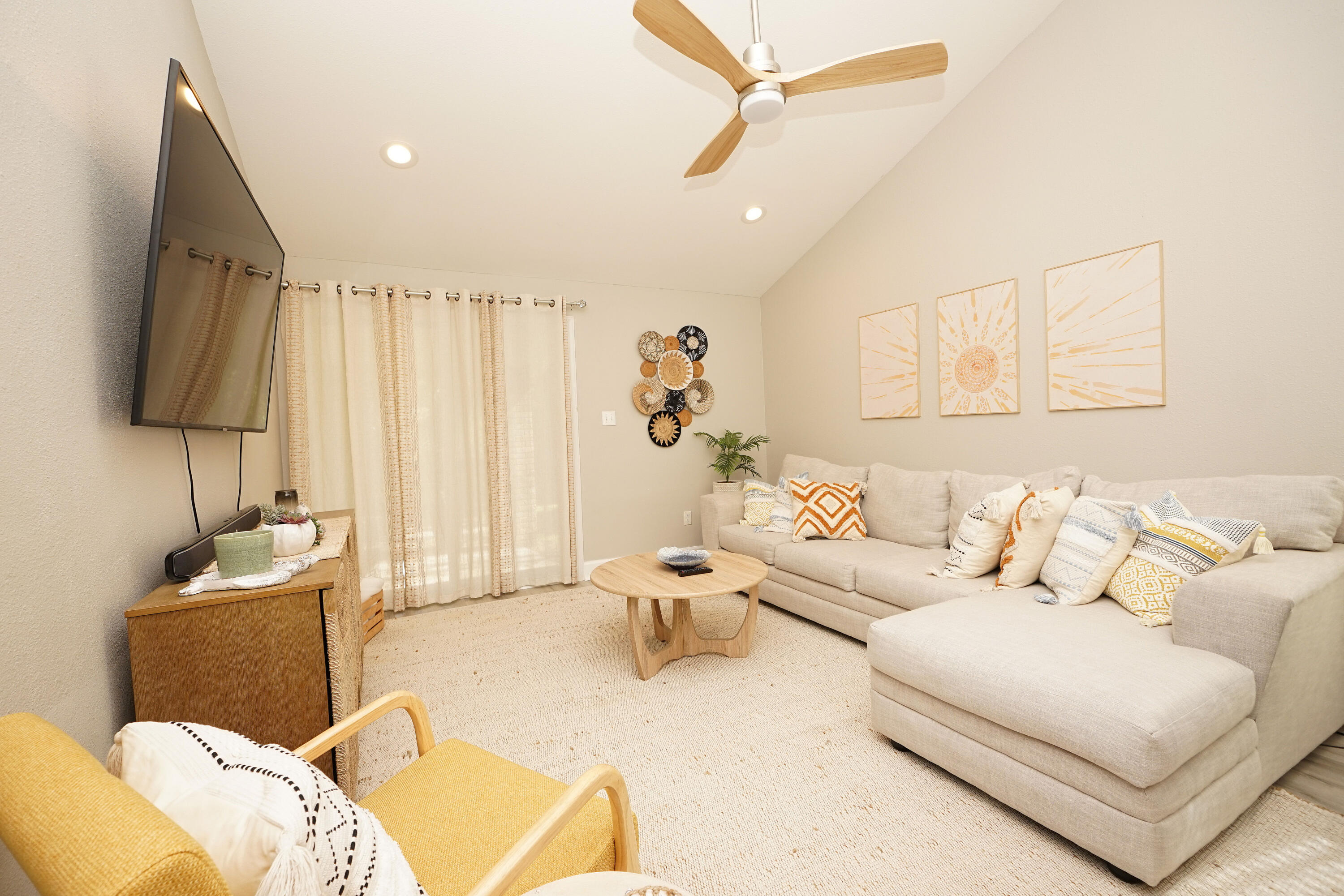 QUAIL RIDGE 1ST ADDN - Residential Lease