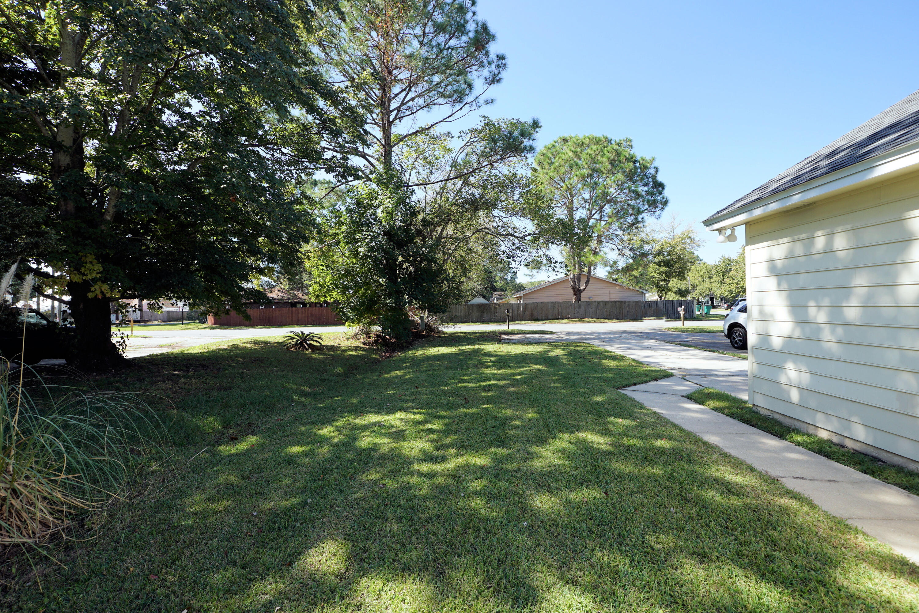 QUAIL RIDGE 1ST ADDN - Residential Lease