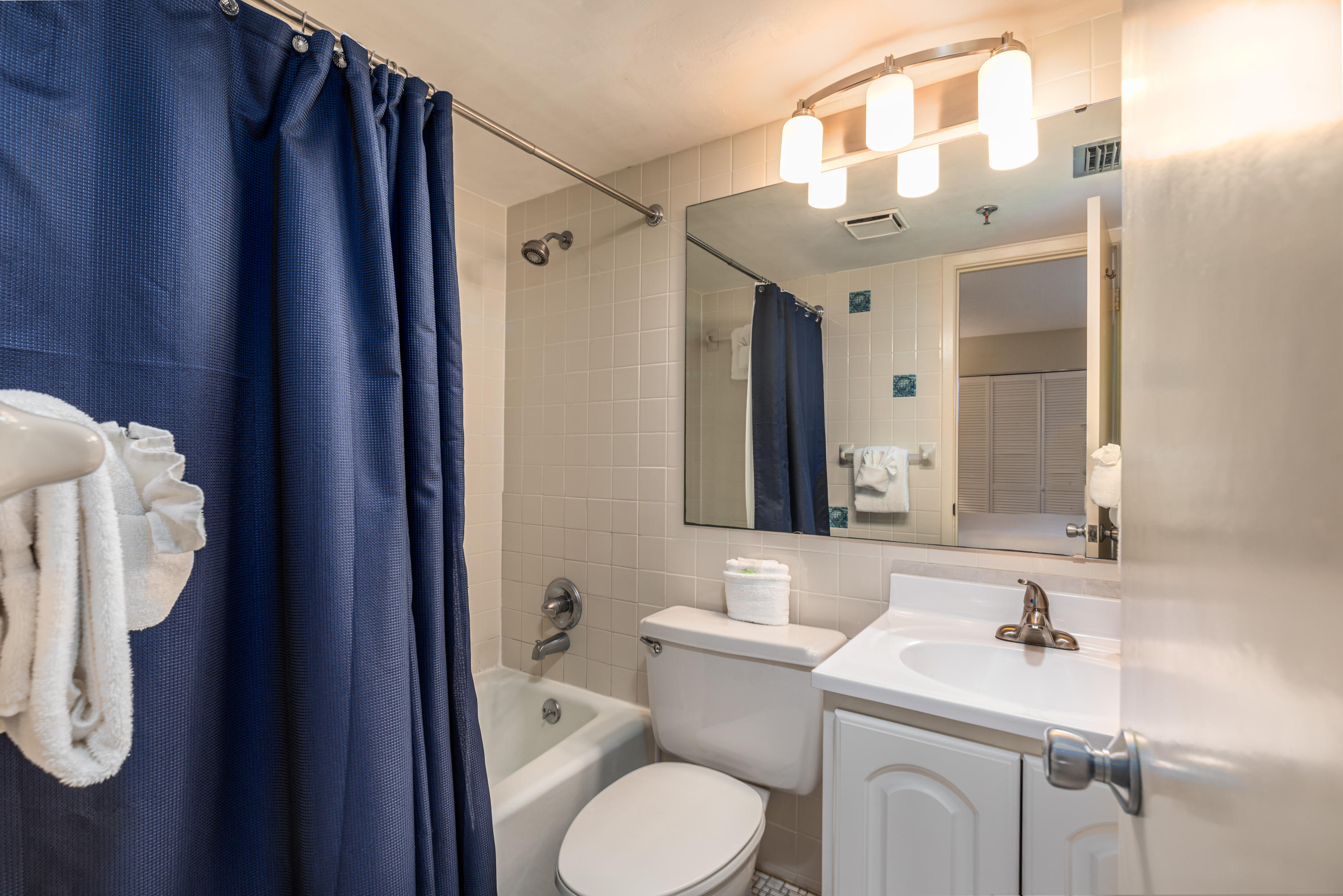 BREAKERS OF FWB PH 1 - Residential