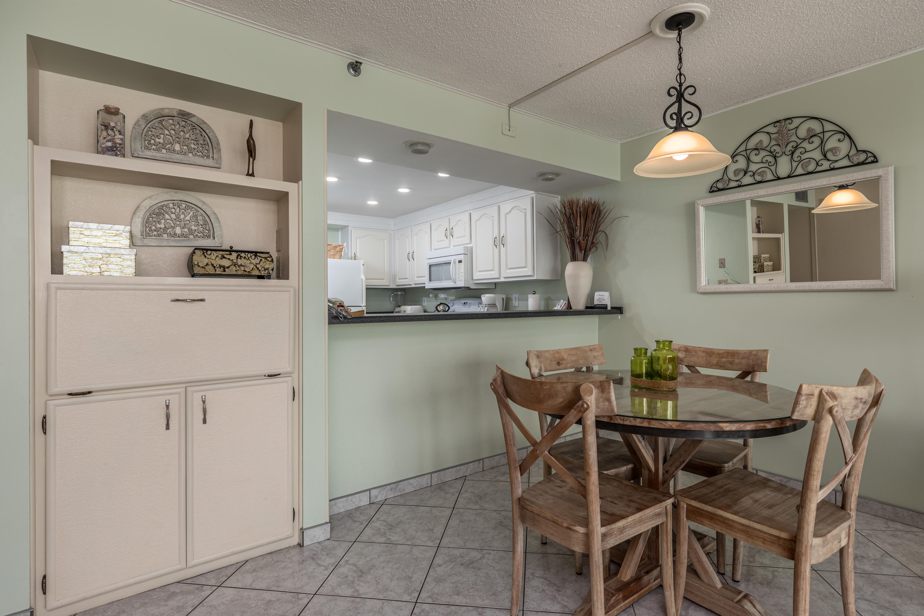 BREAKERS OF FWB PH 1 - Residential