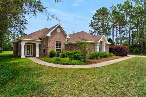Photo of 155 E Club House Drive, Freeport, FL 32439 (MLS # 979235)