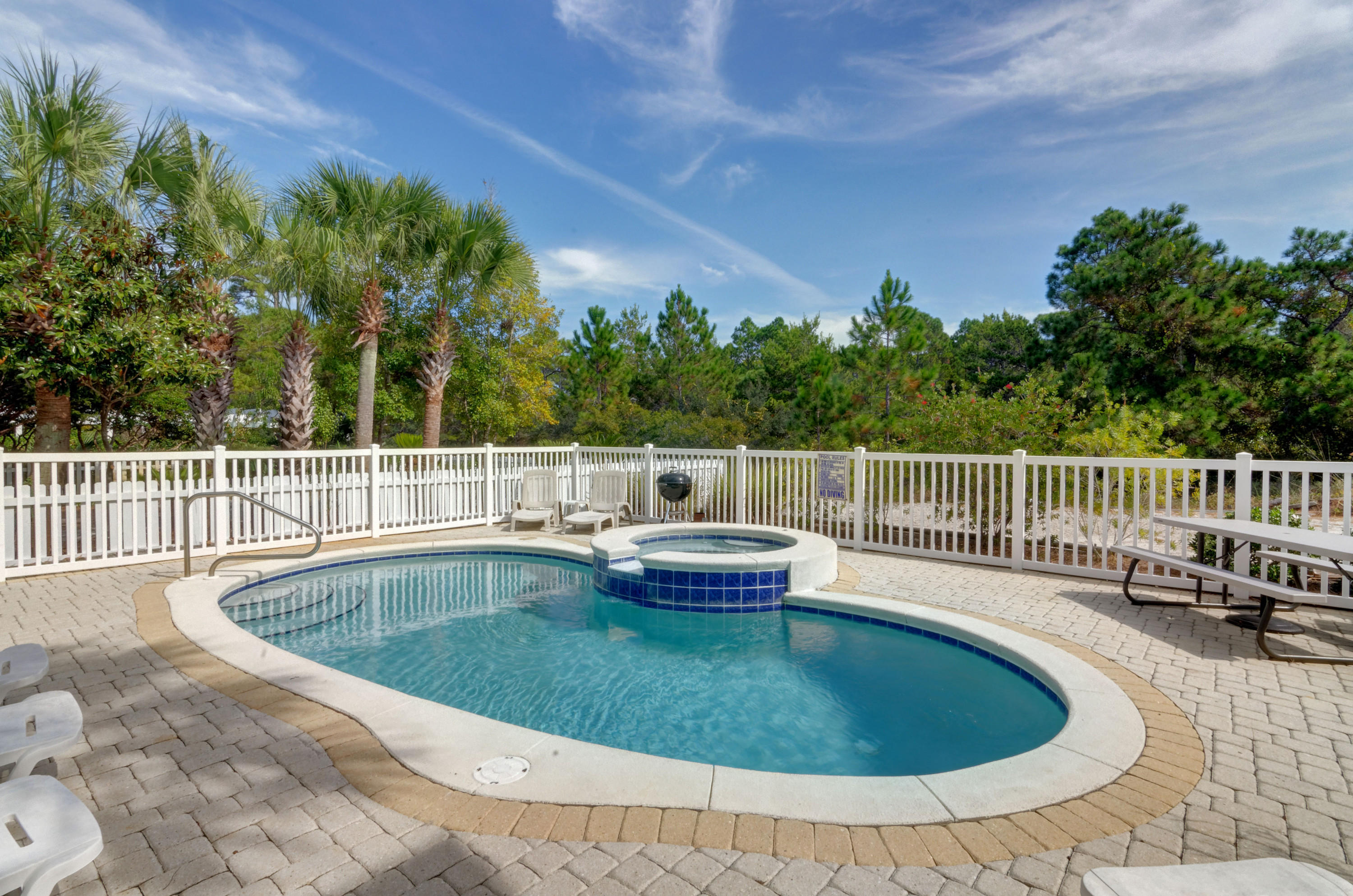 SEA DUNES ESTATES - Residential