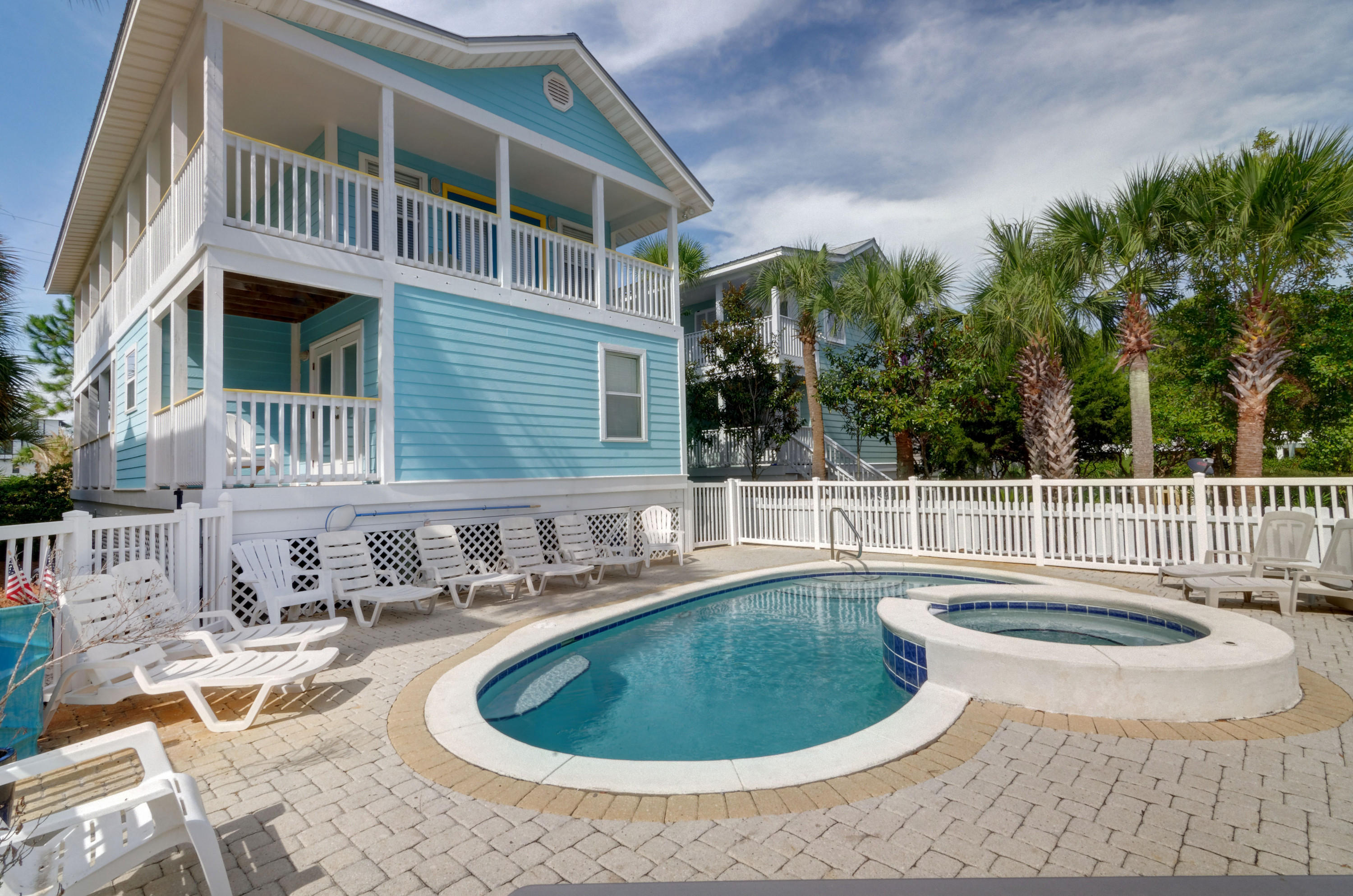 SEA DUNES ESTATES - Residential