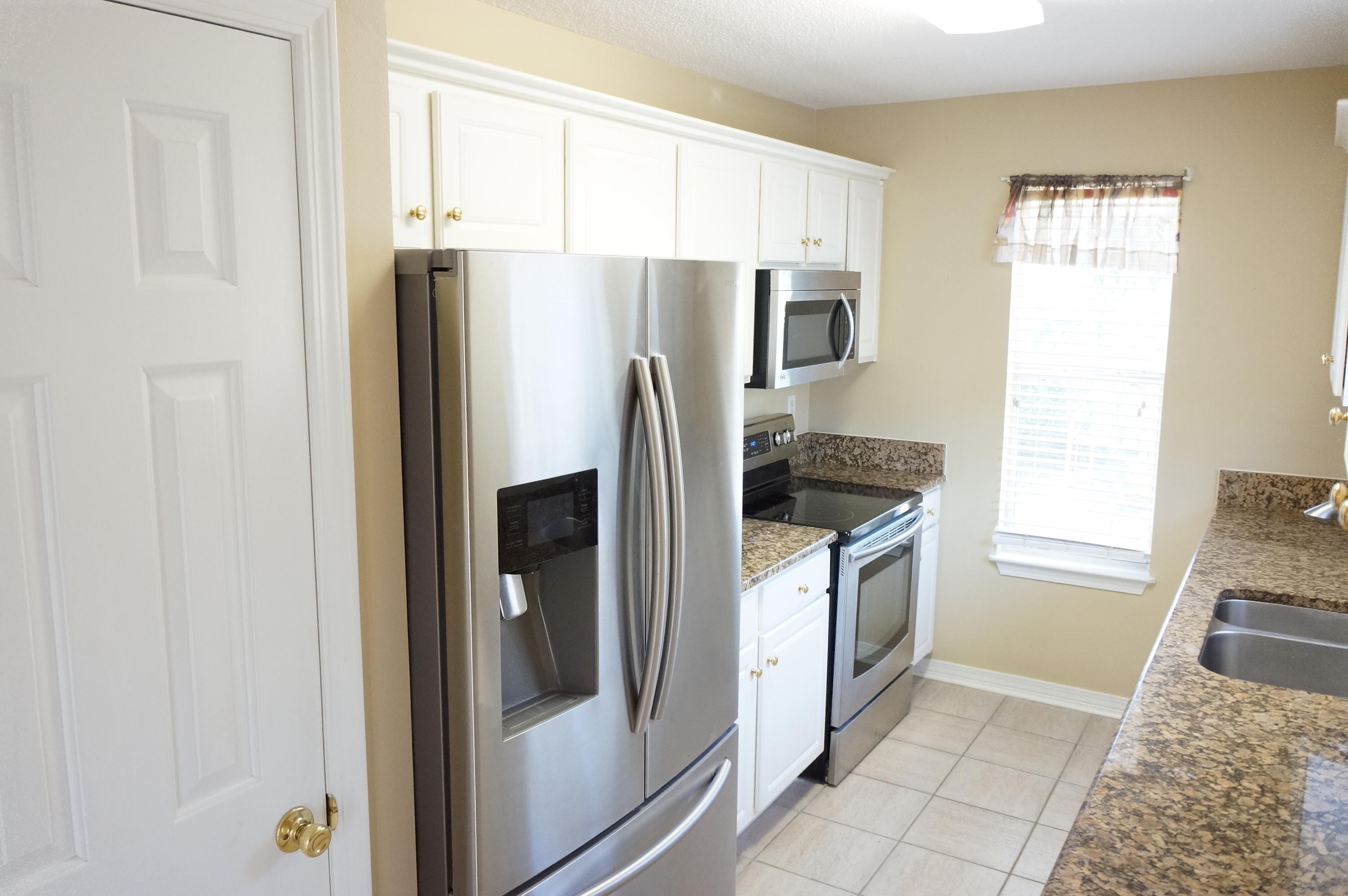 BAYSIDE S/D - Residential