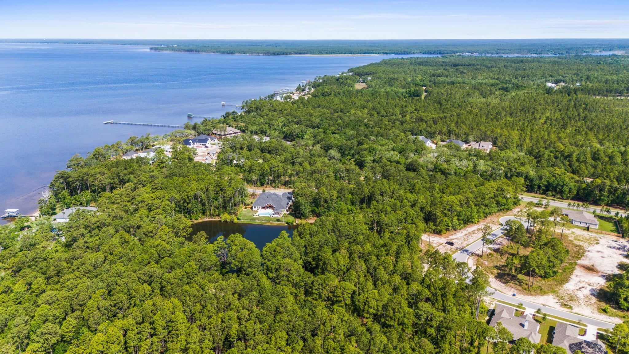 HAMMOCK BAY - Land
