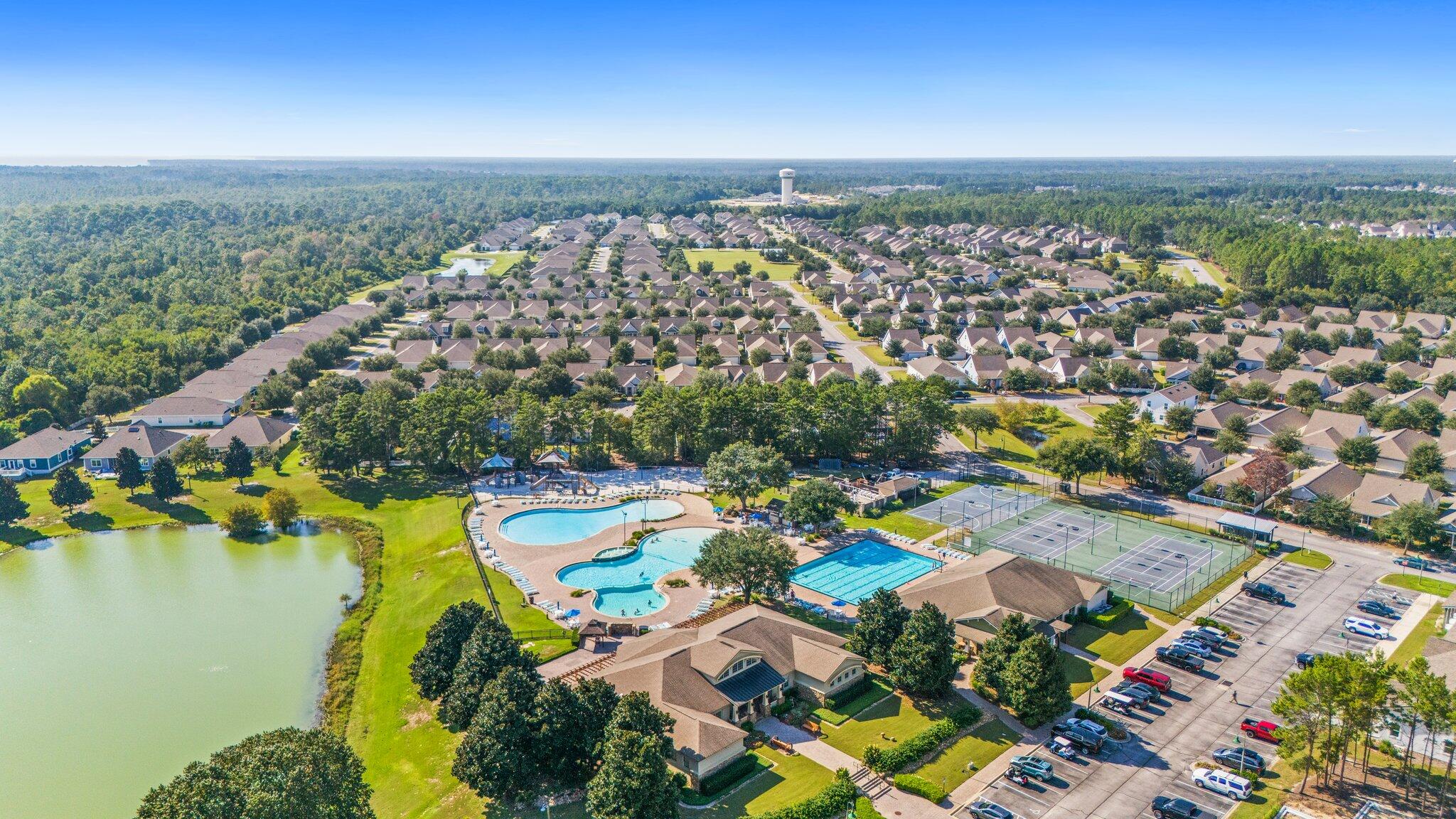HAMMOCK BAY - Land