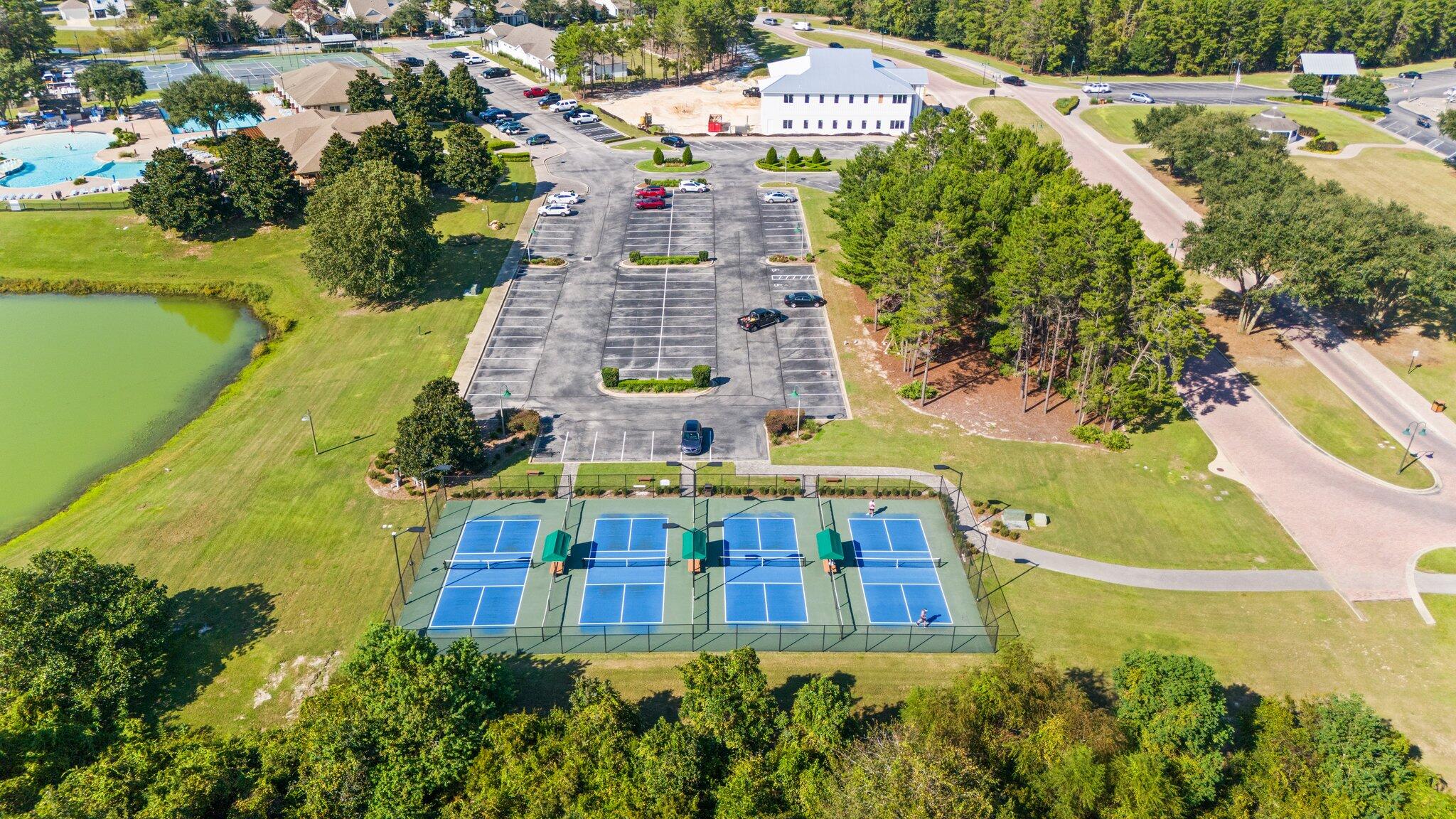 HAMMOCK BAY - Land
