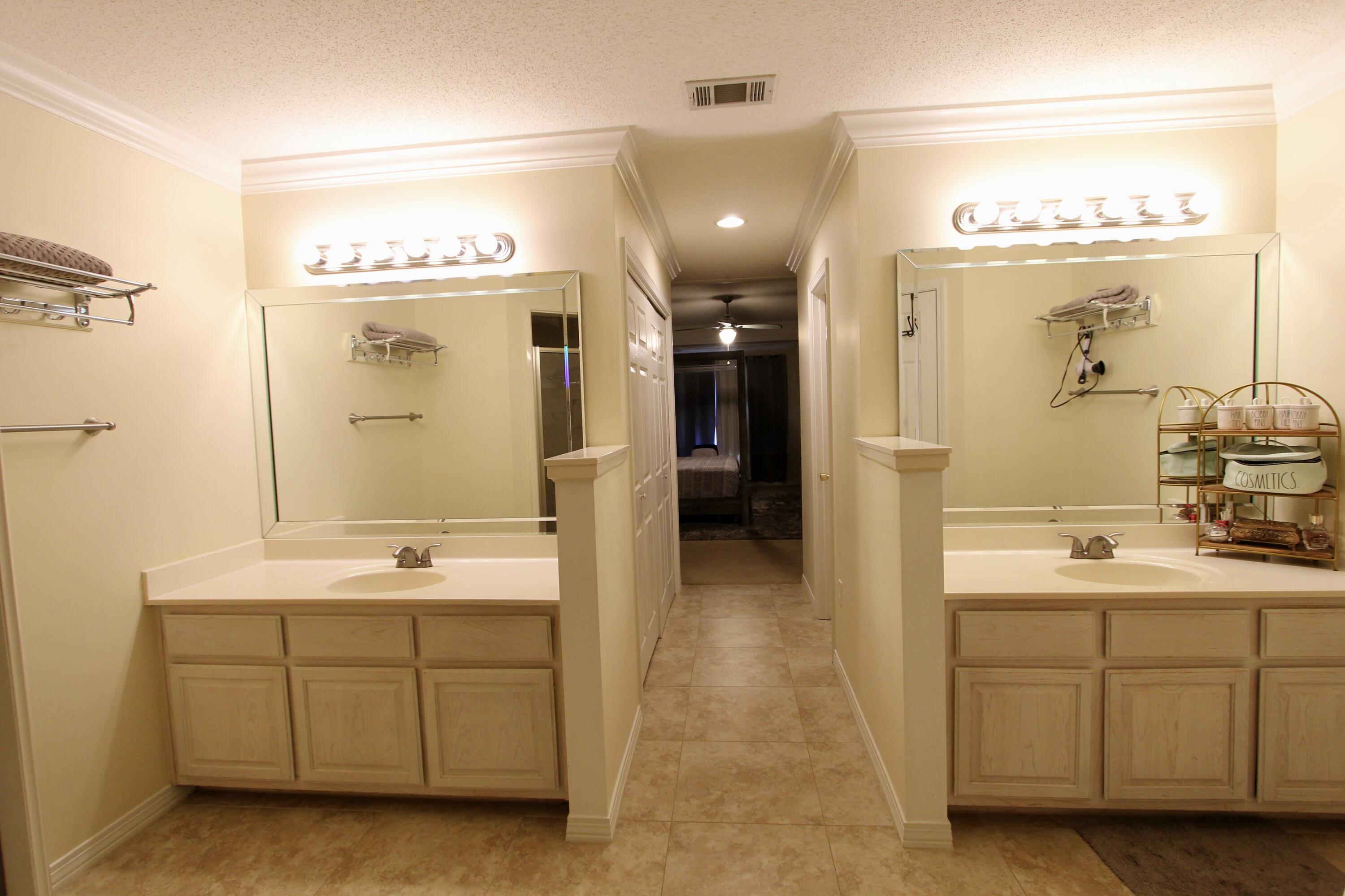 PAGE PLACE 3 PH 1 - Residential