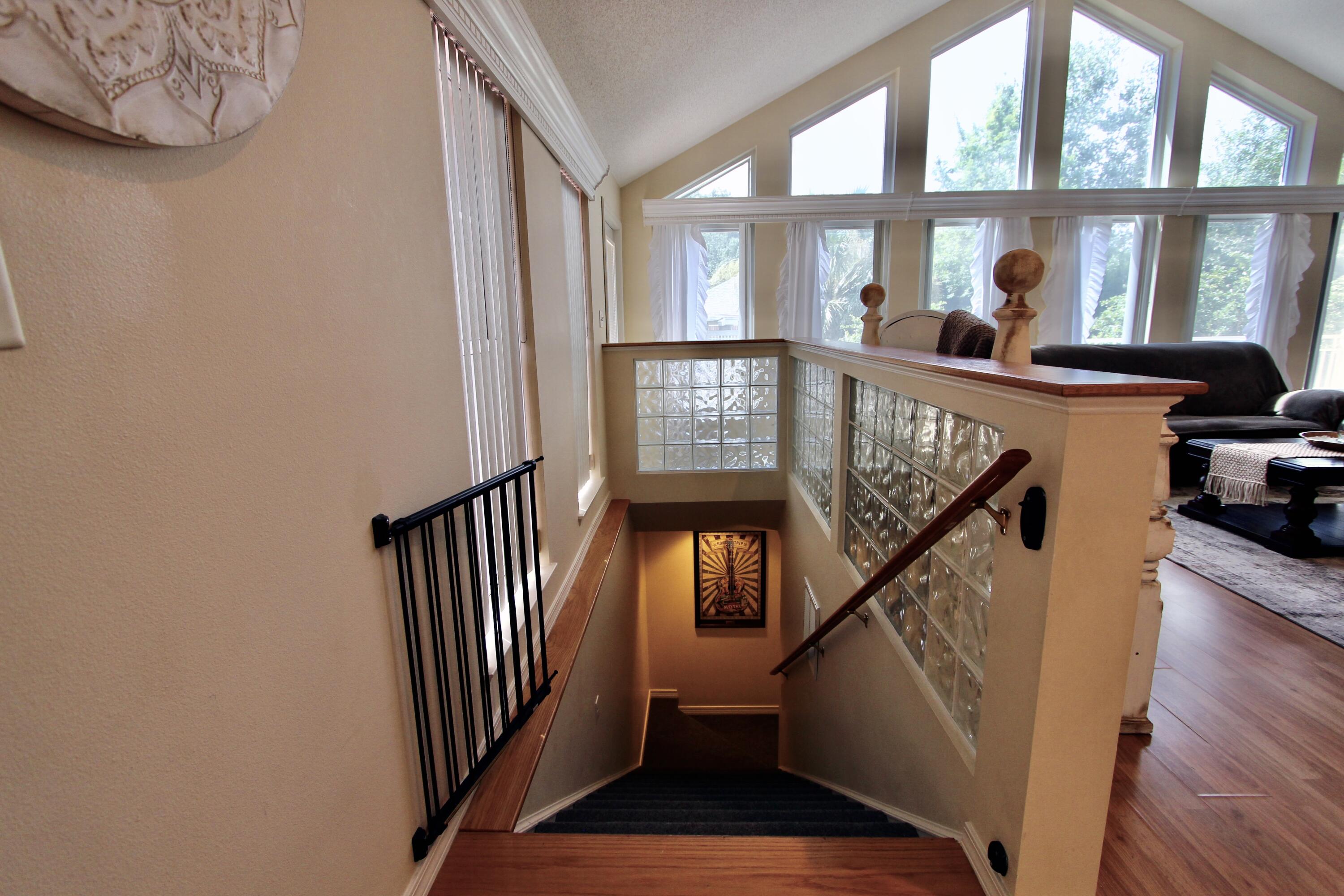 PAGE PLACE 3 PH 1 - Residential