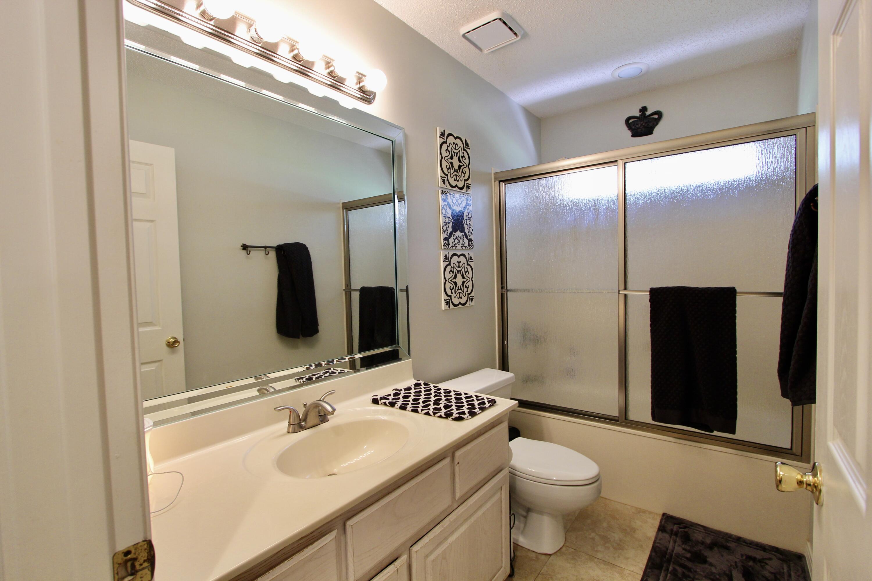 PAGE PLACE 3 PH 1 - Residential