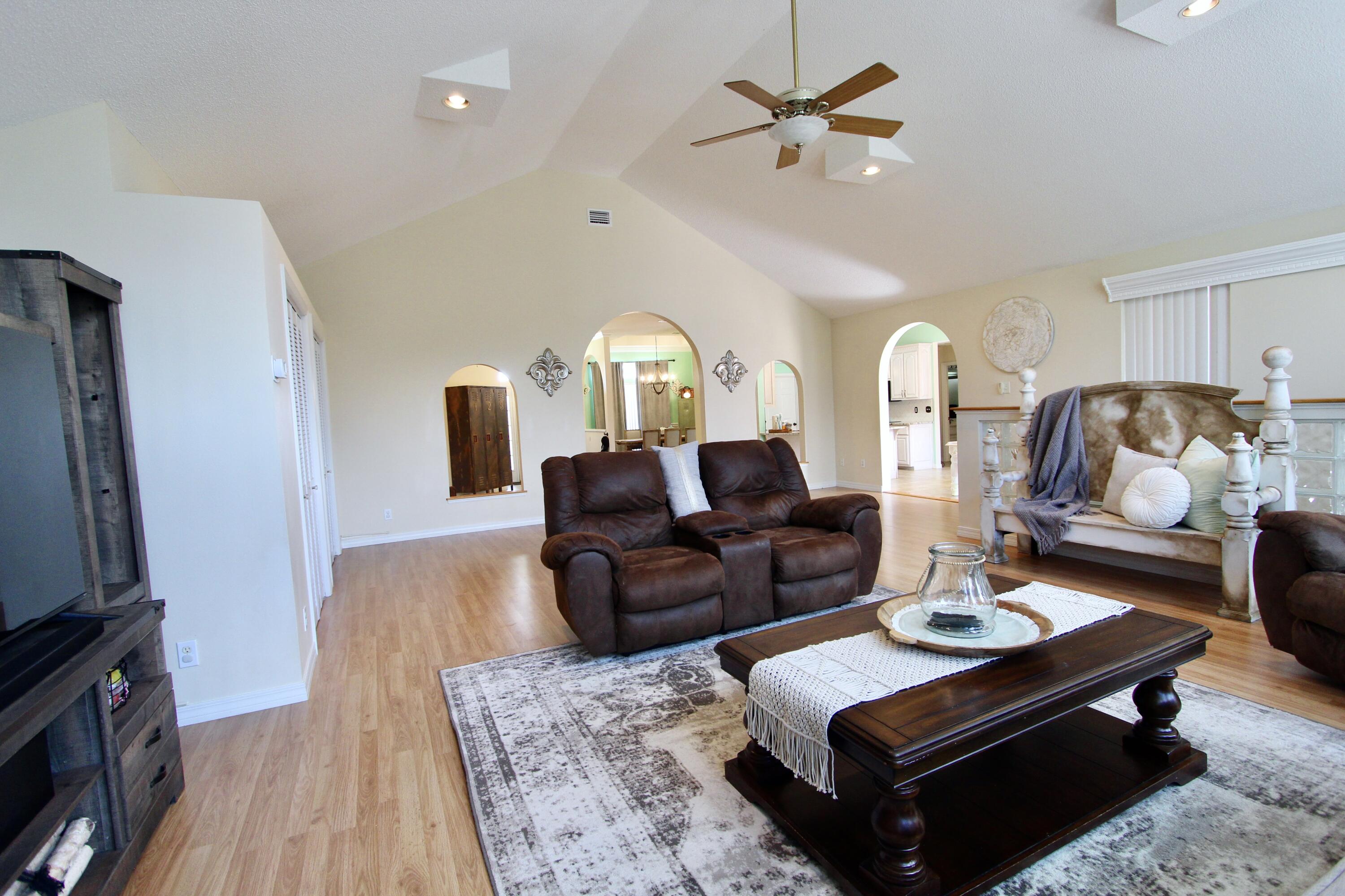 PAGE PLACE 3 PH 1 - Residential