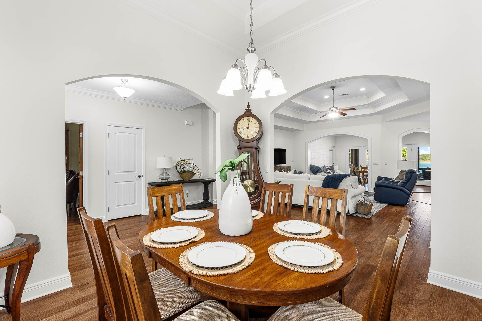 Lake Merial - Residential