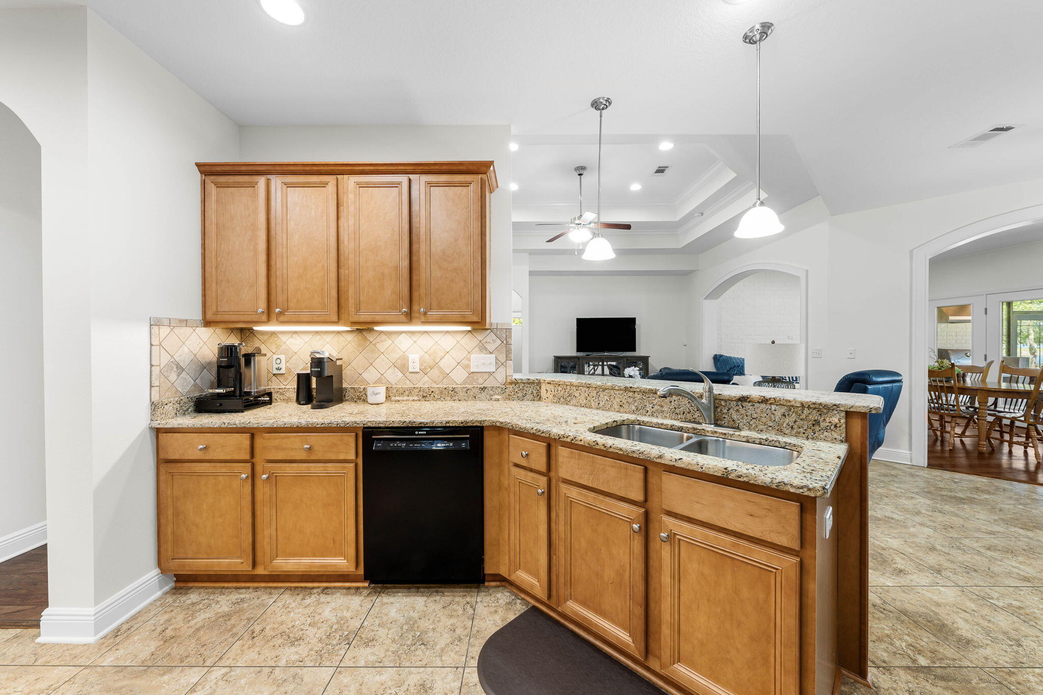 Lake Merial - Residential