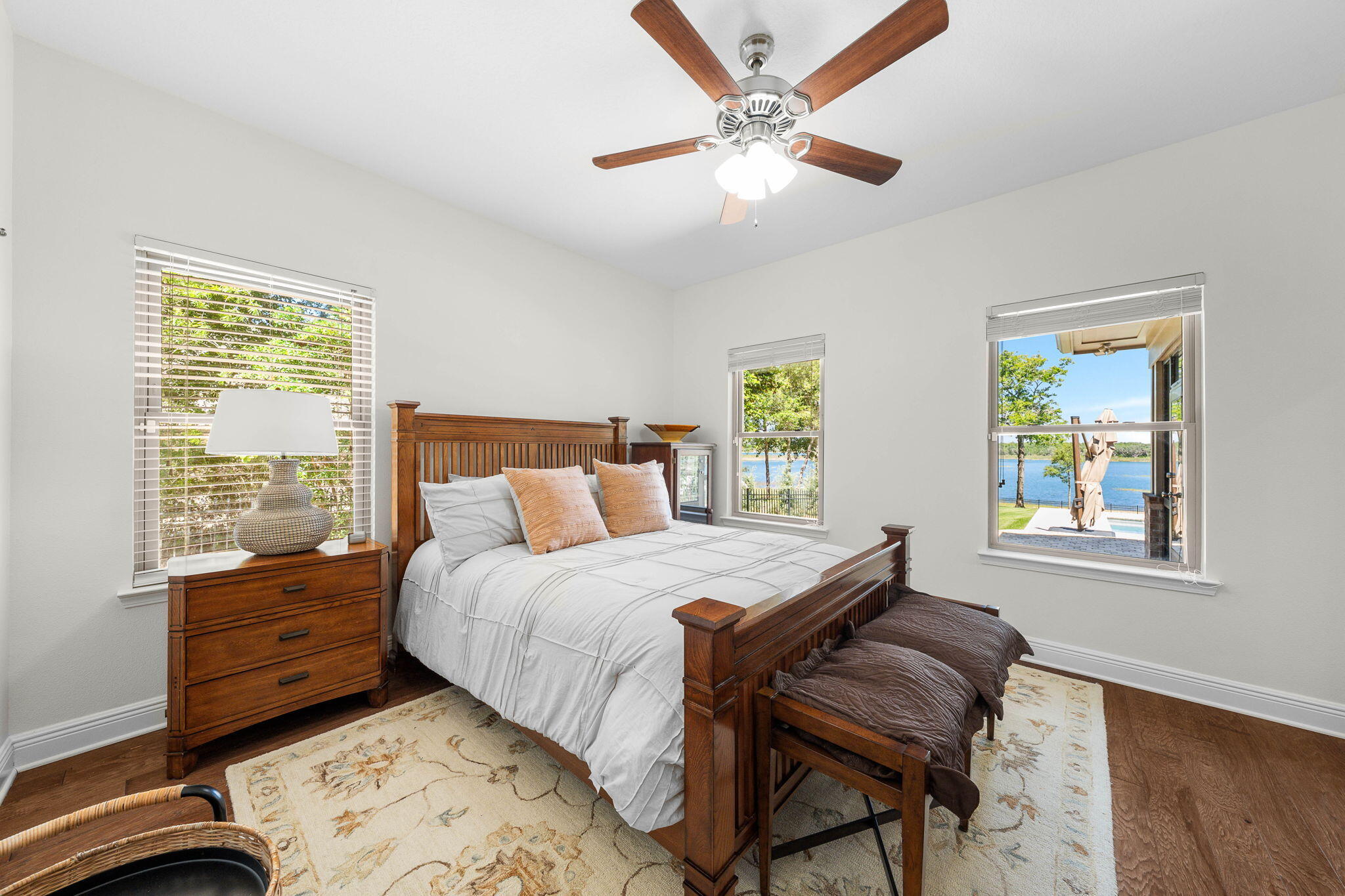 Lake Merial - Residential