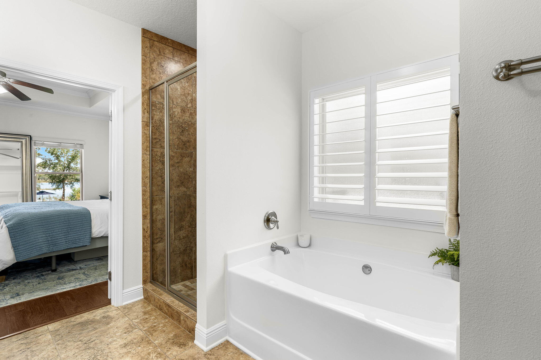 Lake Merial - Residential