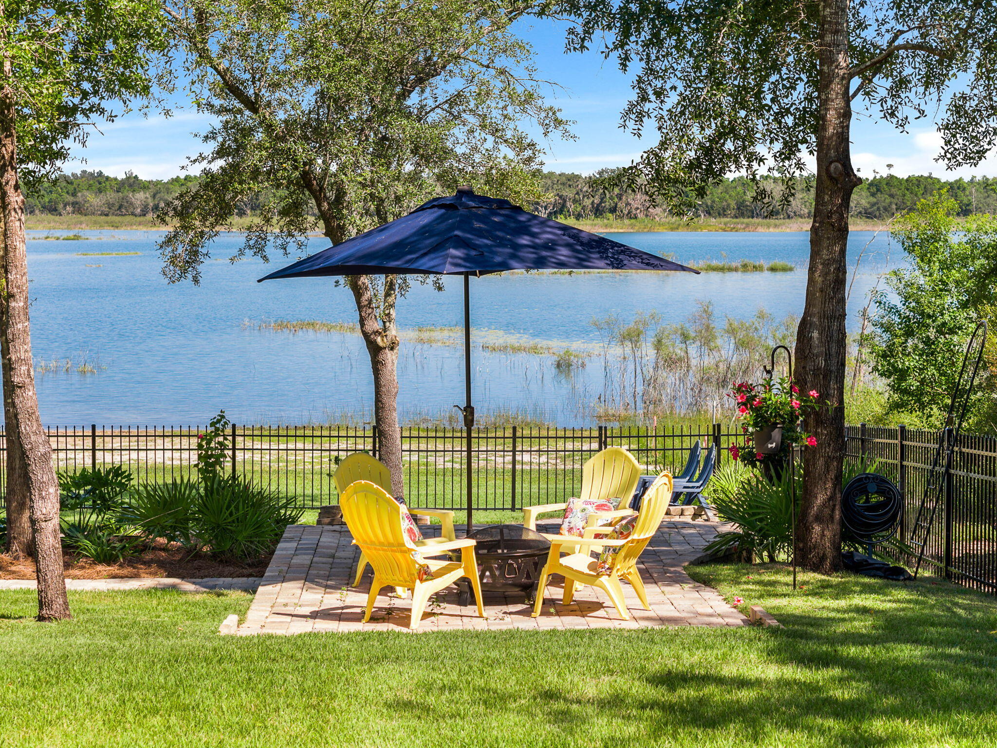 Lake Merial - Residential