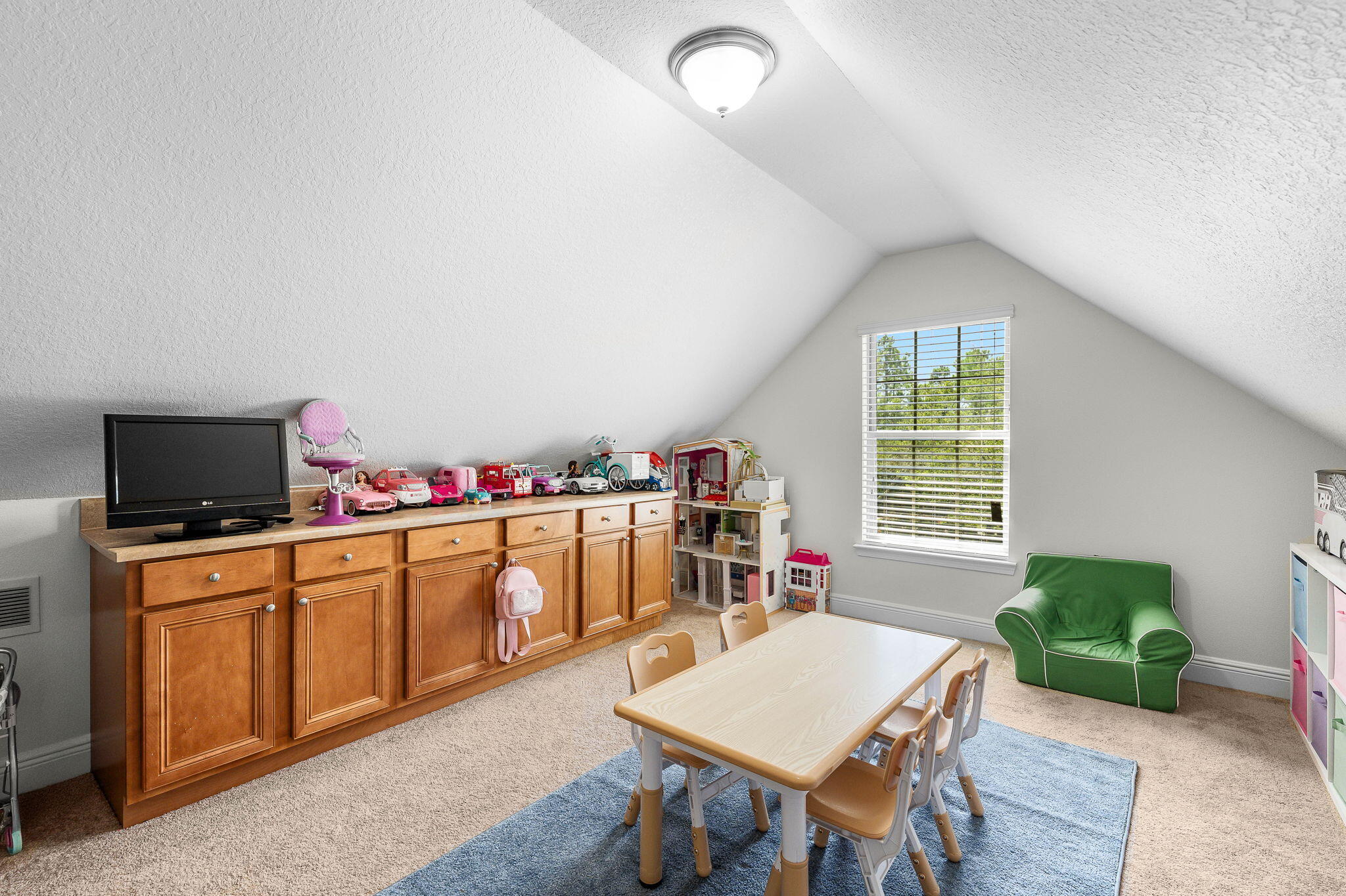 Lake Merial - Residential