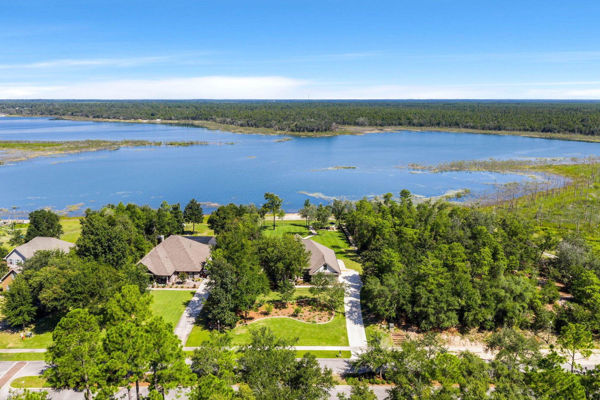 Lake Merial - Residential