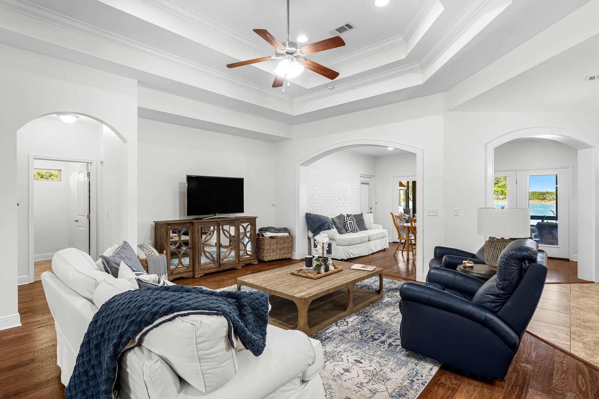 Lake Merial - Residential