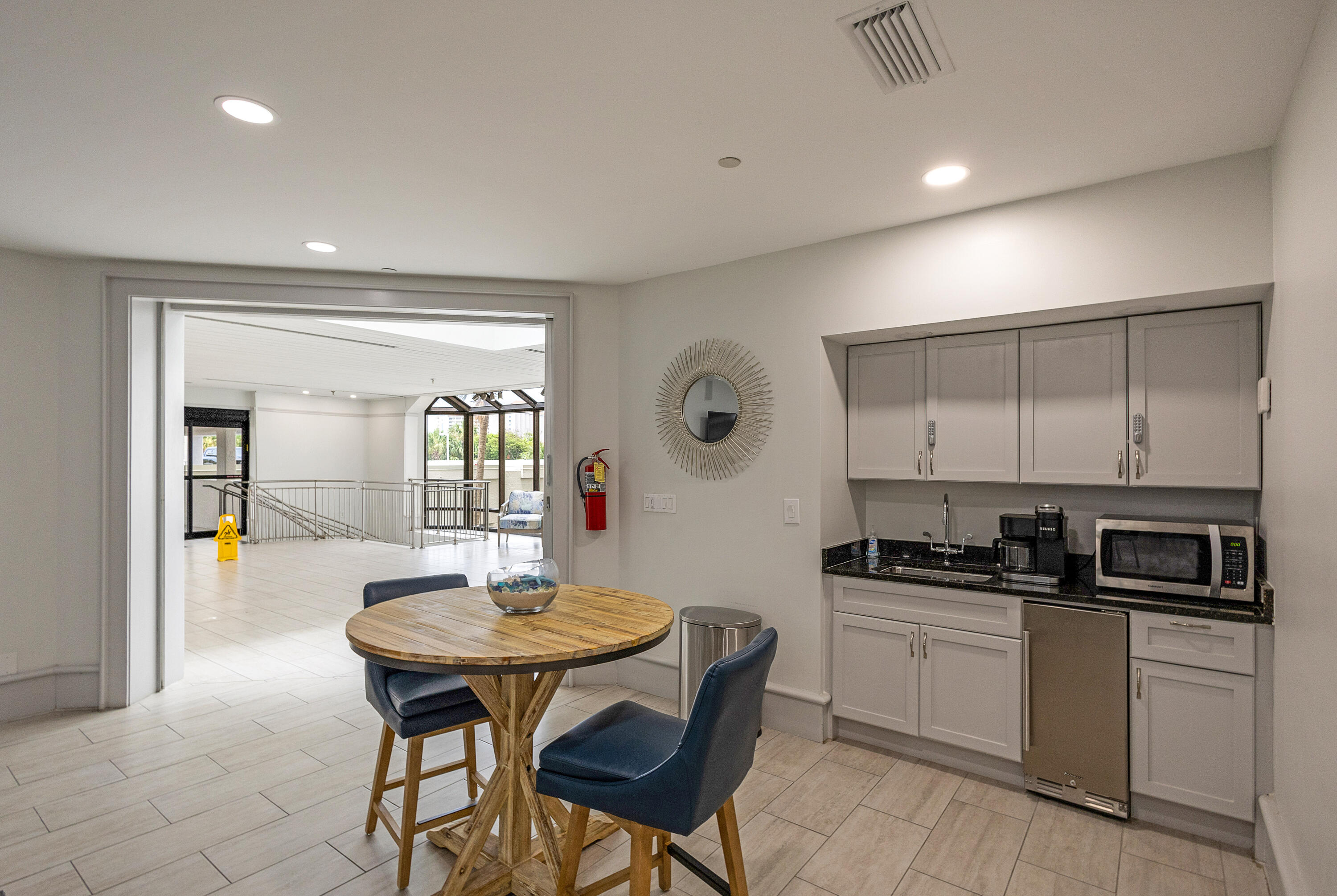 BEACHSIDE TWO - Residential