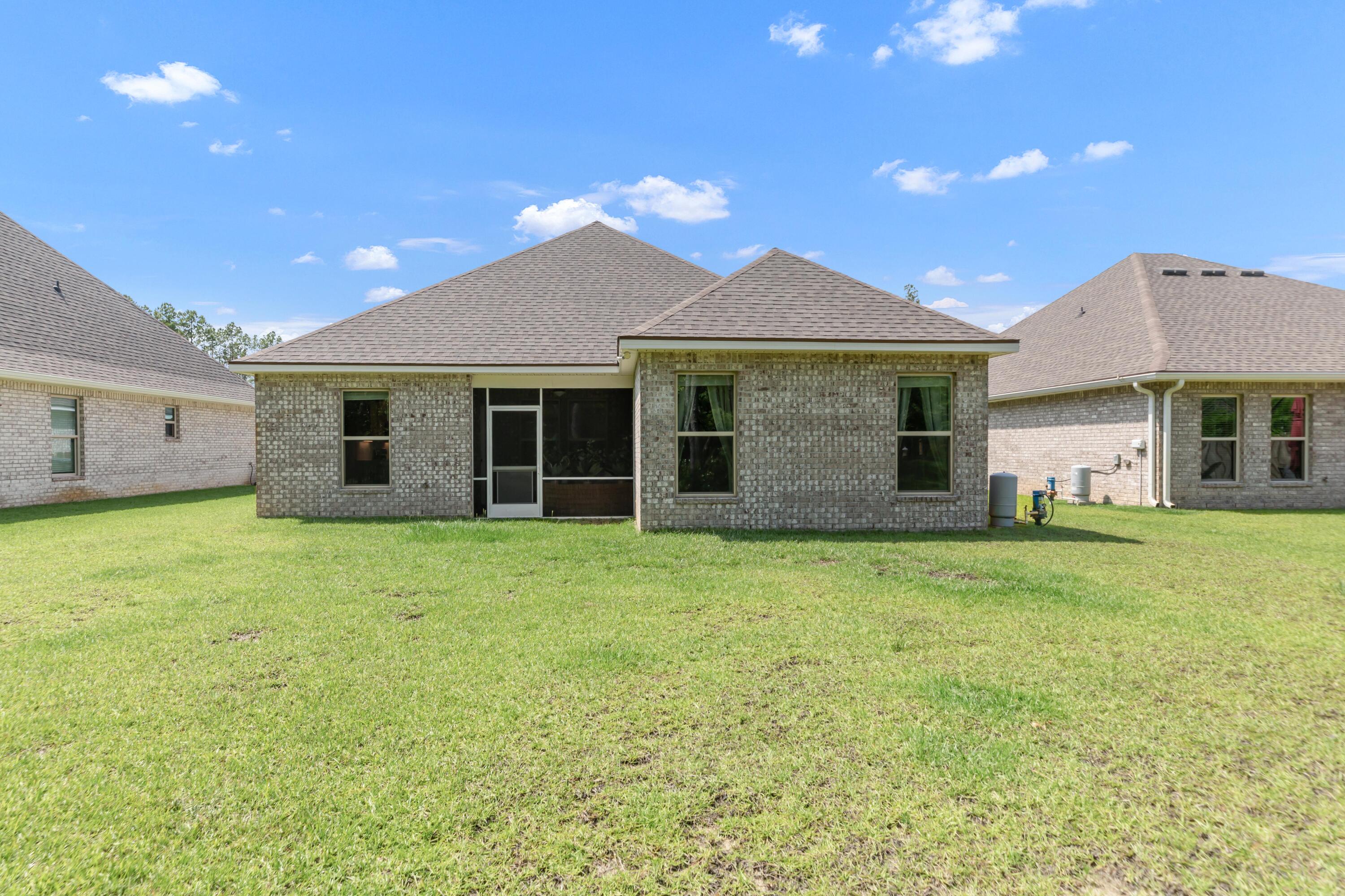 HAMMOCK BAY - Residential