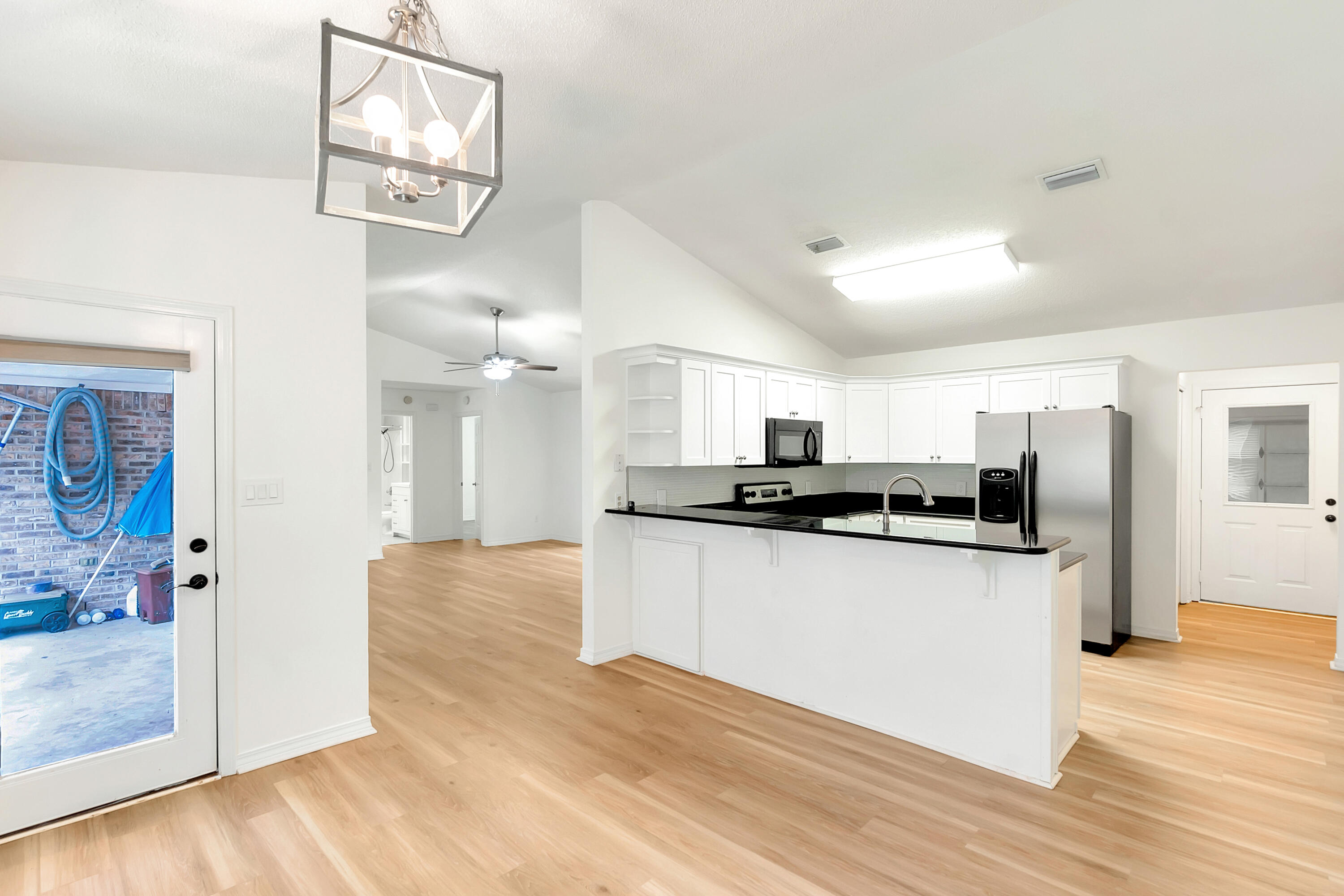 HERITAGE RUN S/D - Residential Lease