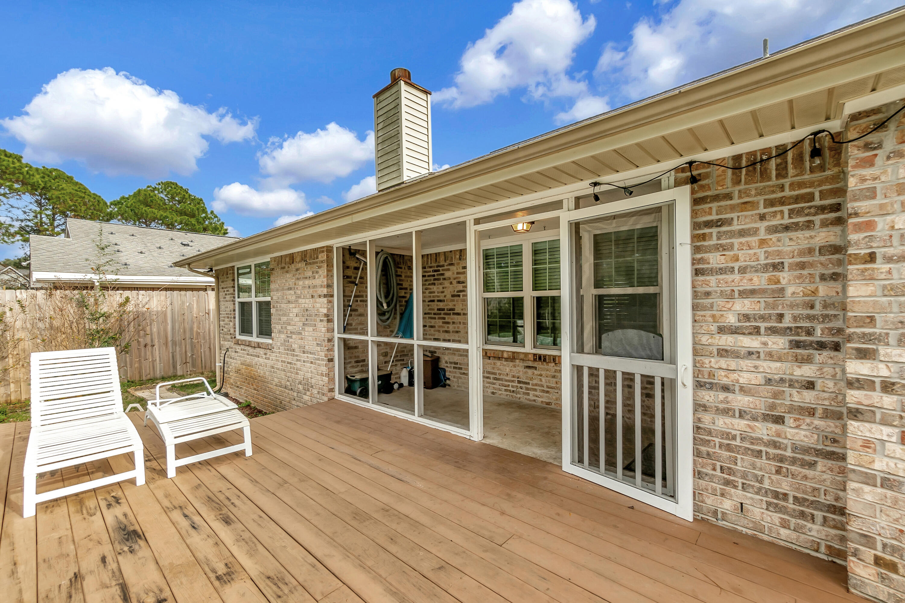 HERITAGE RUN S/D - Residential Lease