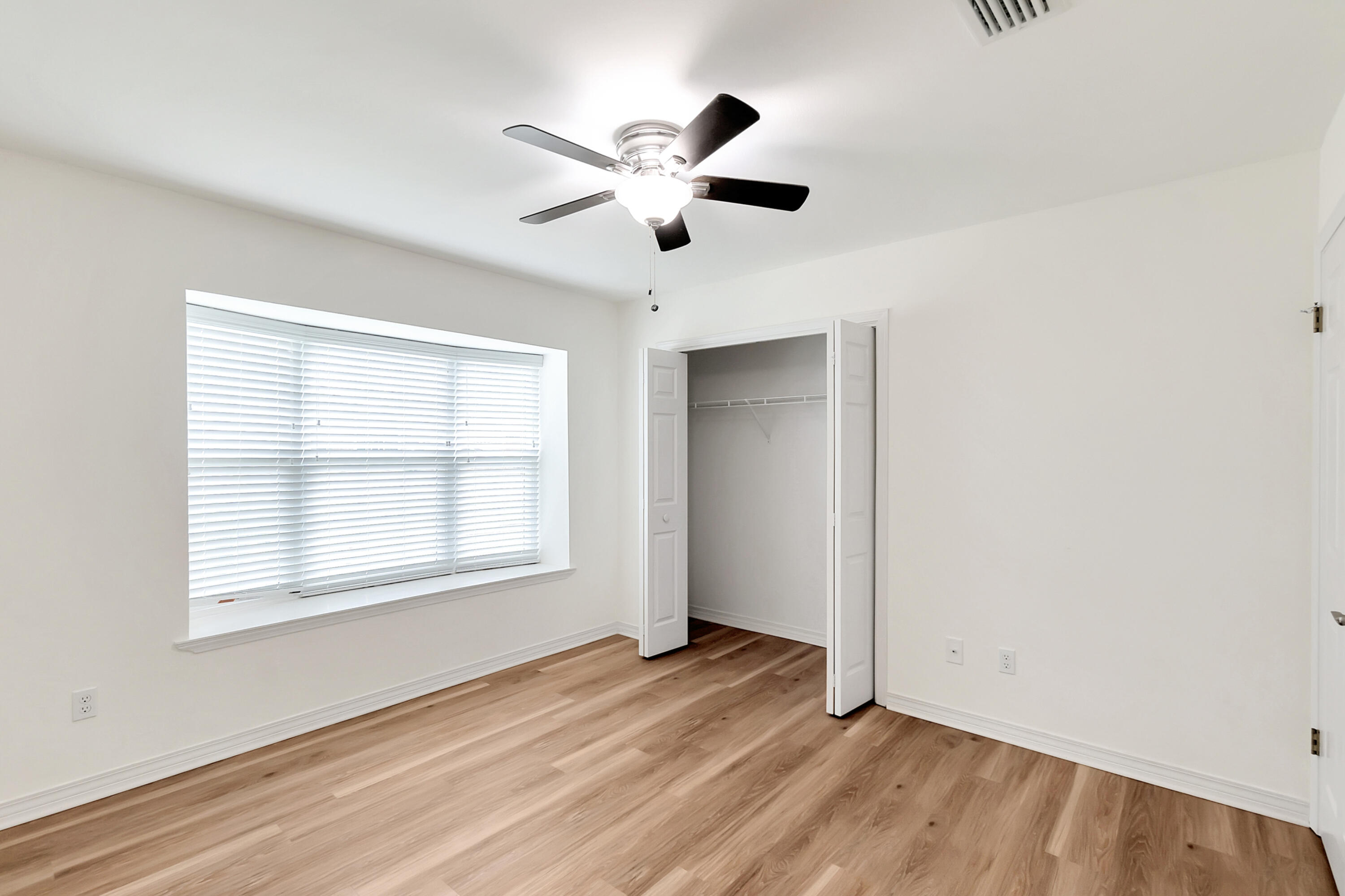HERITAGE RUN S/D - Residential Lease