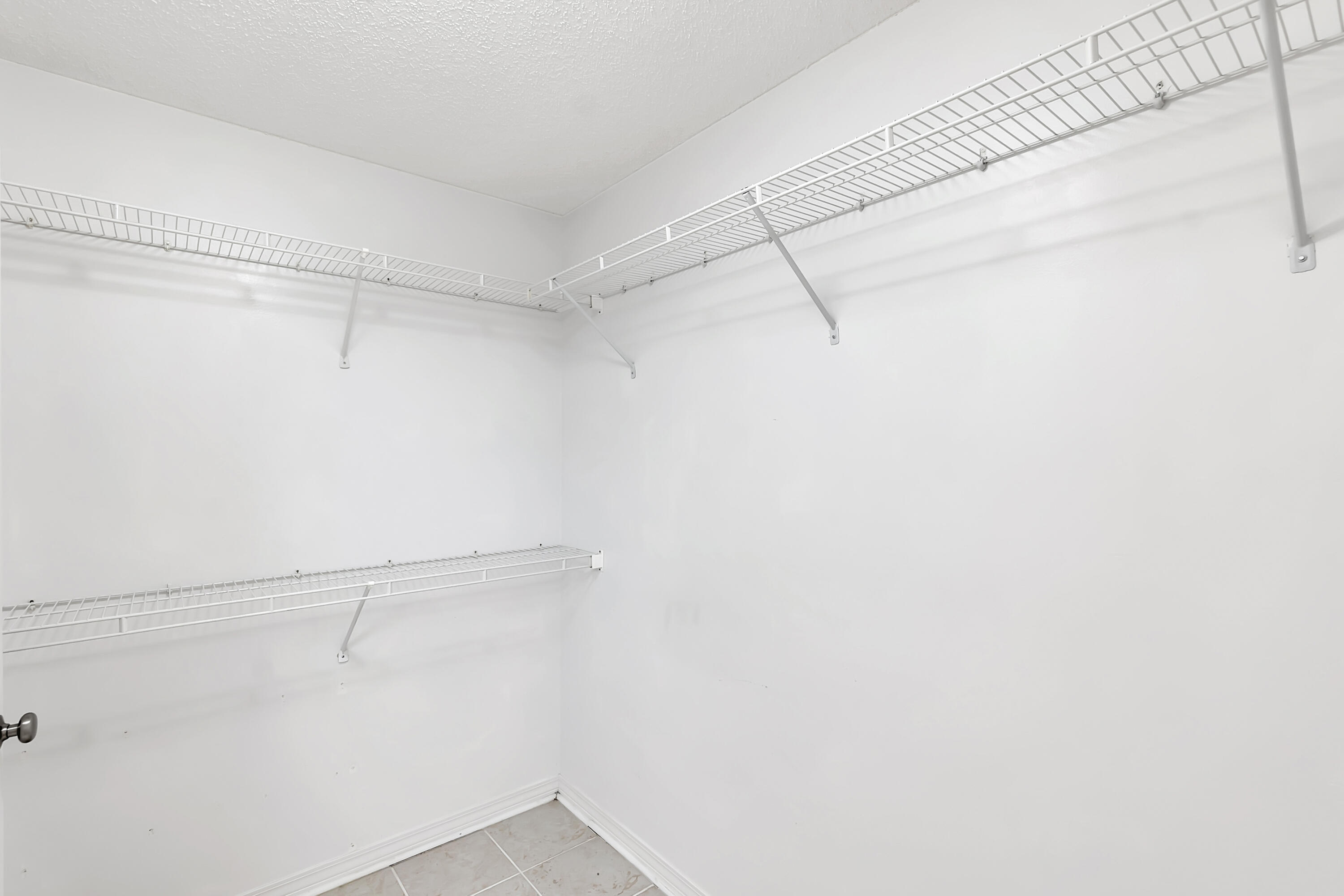HERITAGE RUN S/D - Residential Lease