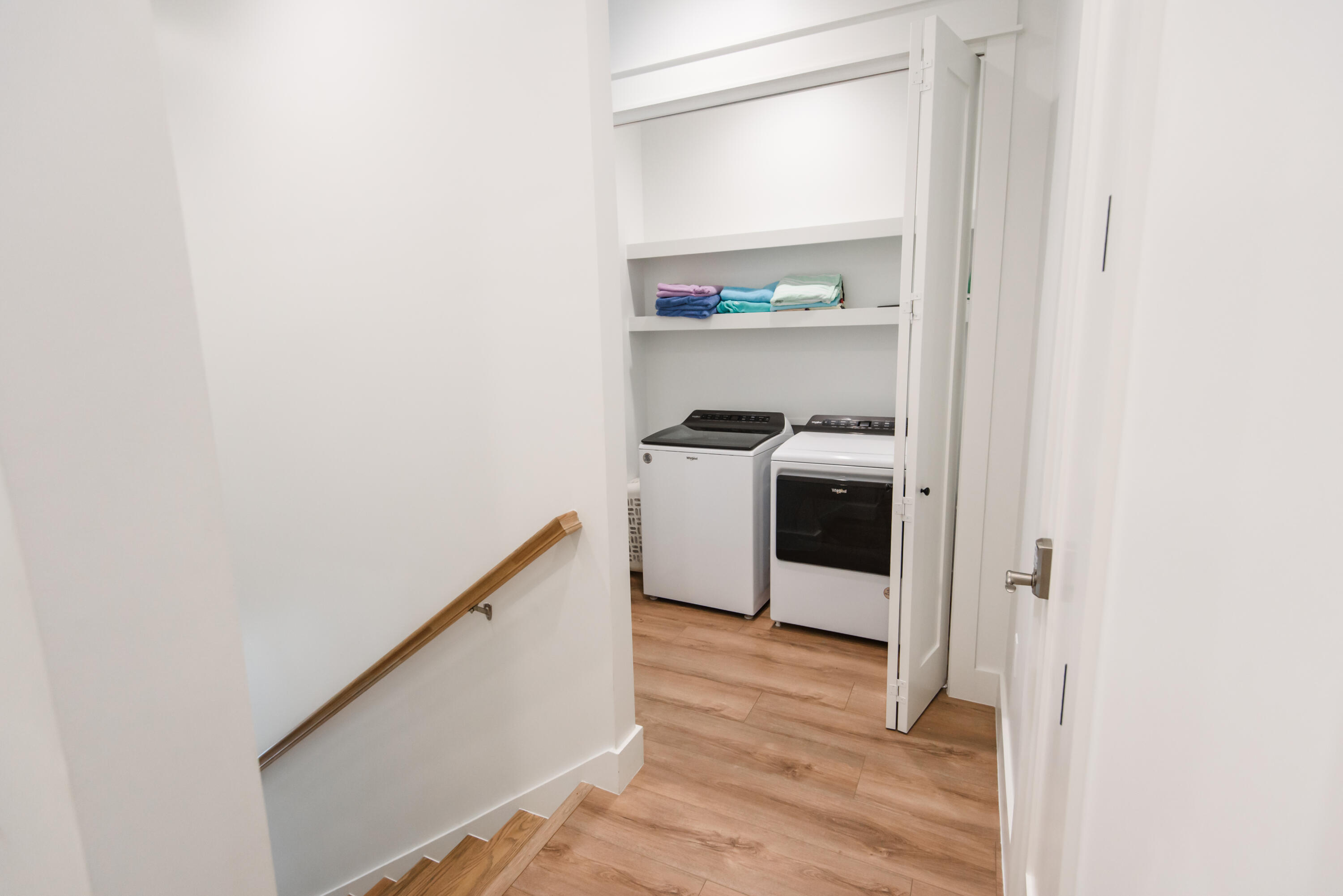 LAKESIDE AT BLUE MOUNTAIN BEACH - Residential Lease